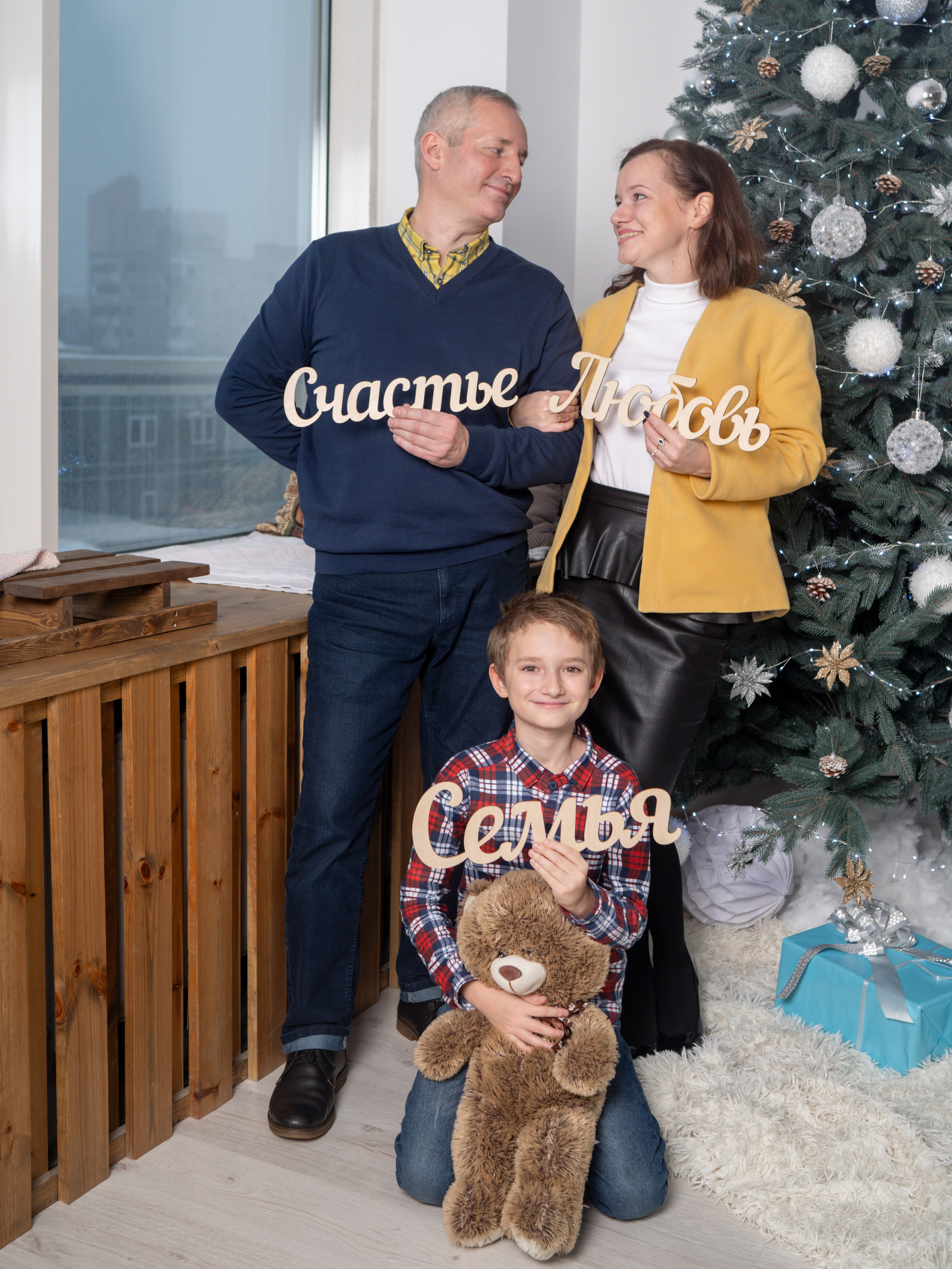 С бабушками. Фотограф Зинаида Евдокимова