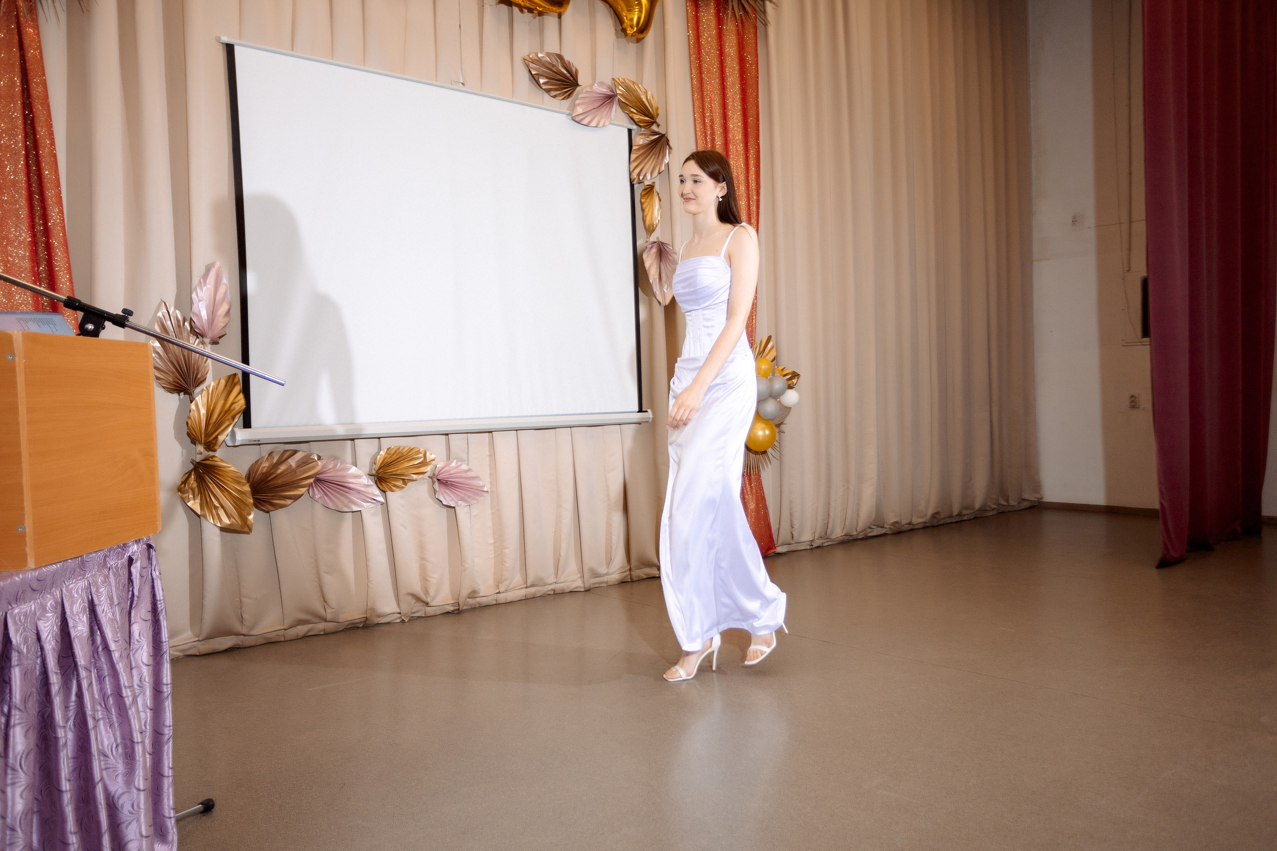 ВРУЧЕНИЕ АТТЕСТАТОВ: Пример. Все фото. Профессиональный фотограф в Ижевске Леша Петров