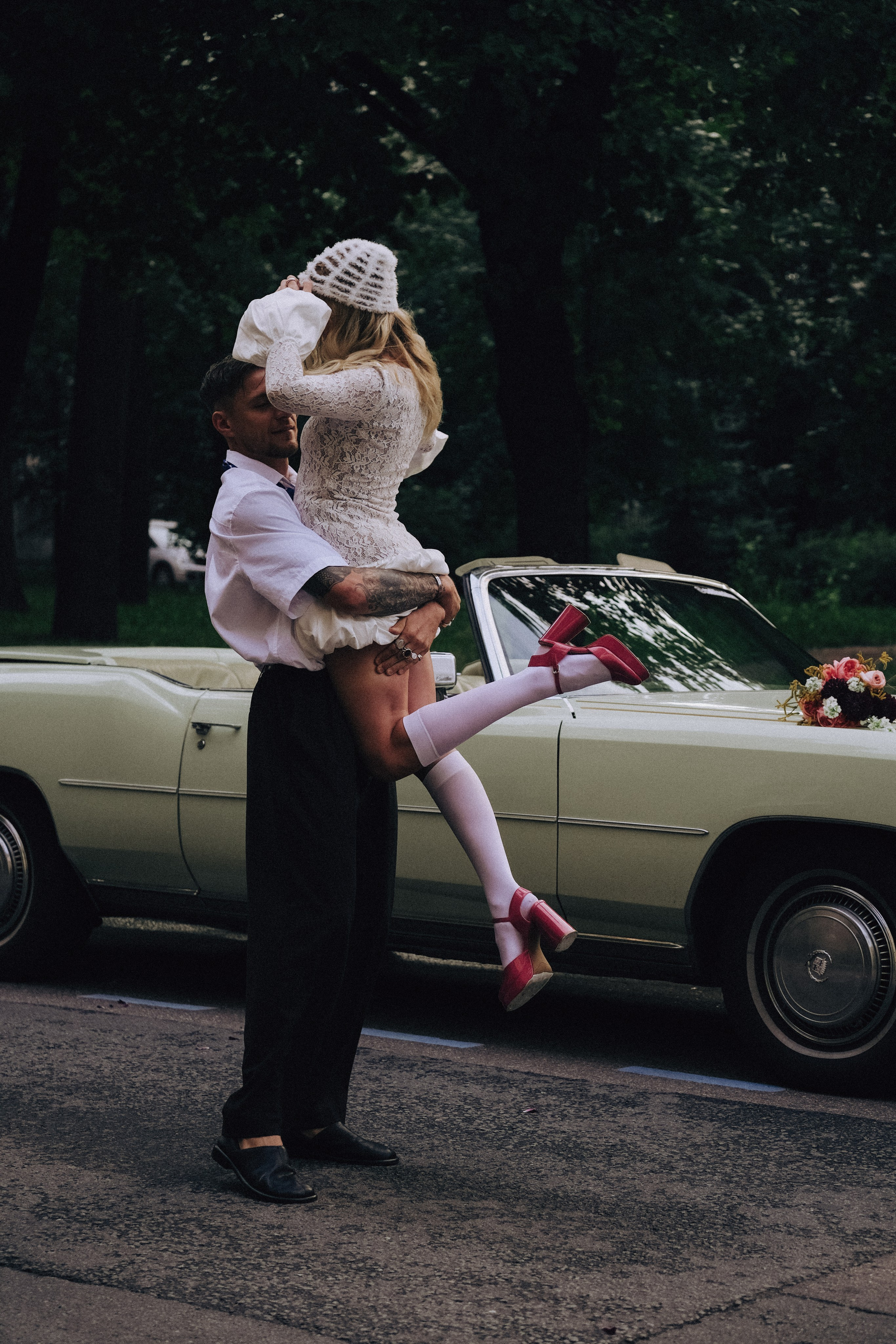 СВАДЕБНАЯ СЬЕМКА С КАБРИОЛЕТОМ В САНТК-ПЕТЕРБУРГЕ НА ПЕТРОГРАДКЕ В ОТЕЛЕ ПАНОРАМИКА. Профессиональный фотограф, Санкт-Петербург — Виктория Богомолова