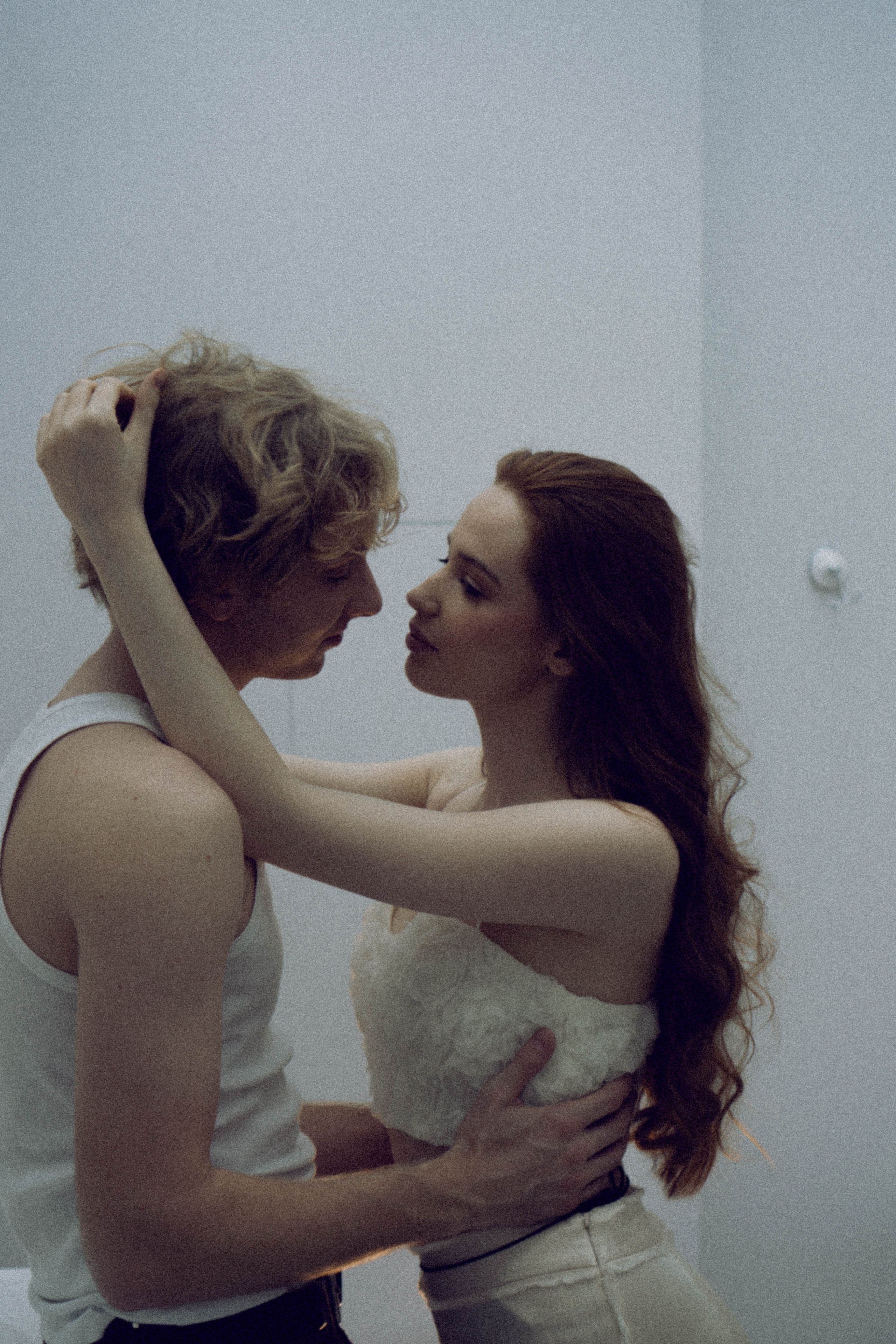 СВАДЕБНАЯ СЬЕМКА В ОТЕЛЕ. СБОРЫ ЖЕНИХА И НЕВЕСТЫ И ТАКЖЕ ТОР И ПОДГОТОВКА К ПРОГУЛКЕ. Профессиональный фотограф, Санкт-Петербург — Виктория Богомолова