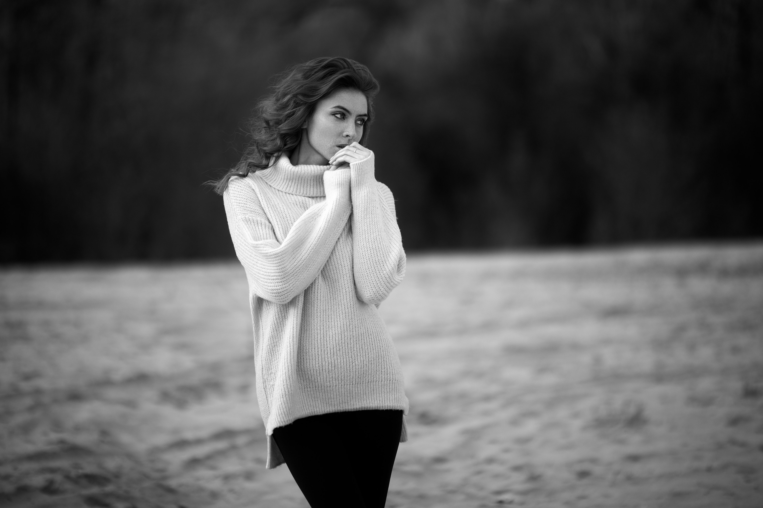 Осенняя съемка с Надеждой на берегу реки в формате для «себя»