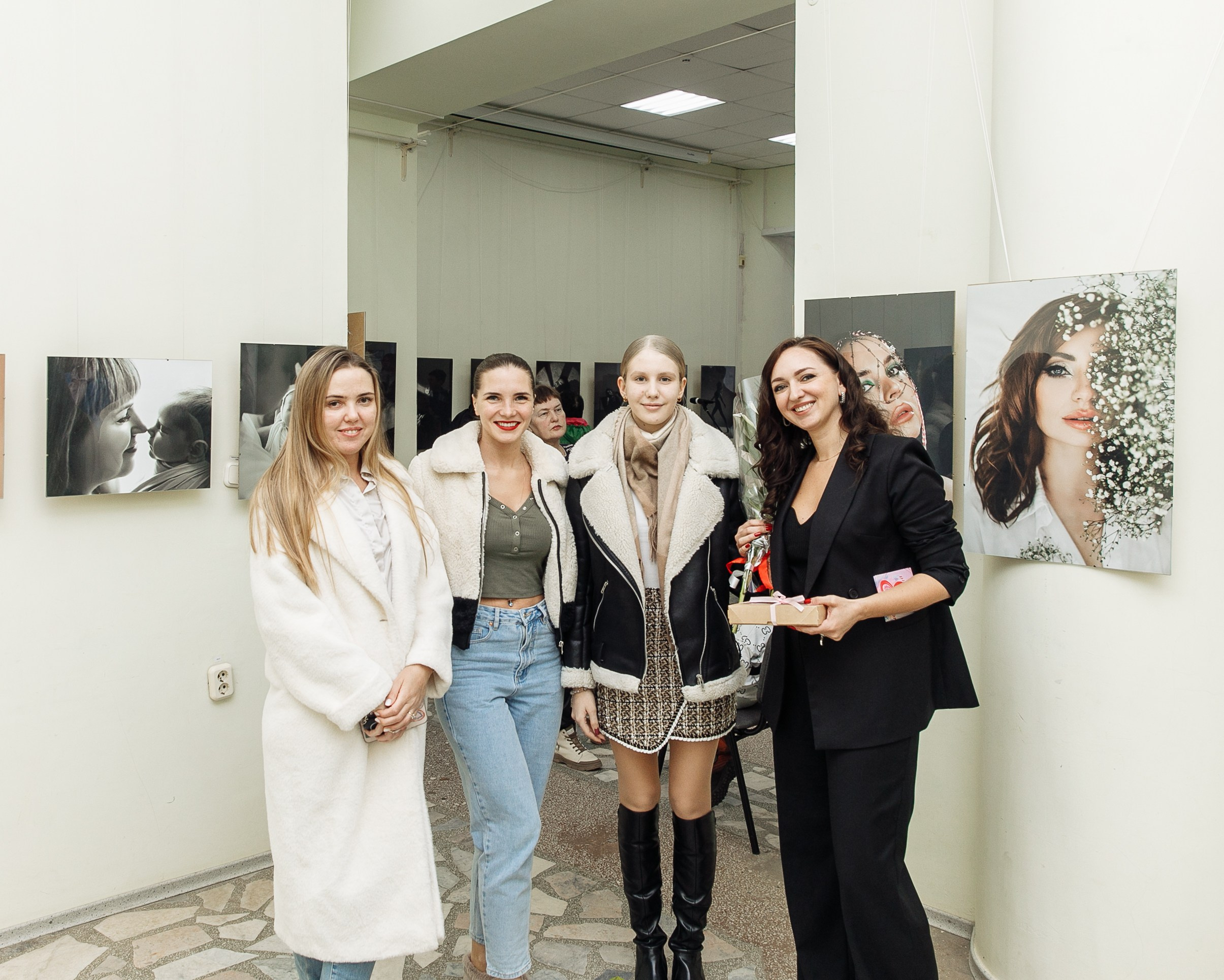 ОТКРЫТИЕ ВЫСТАВКИ. Семейный фотограф в Волгодонске Анастасия Шипилова