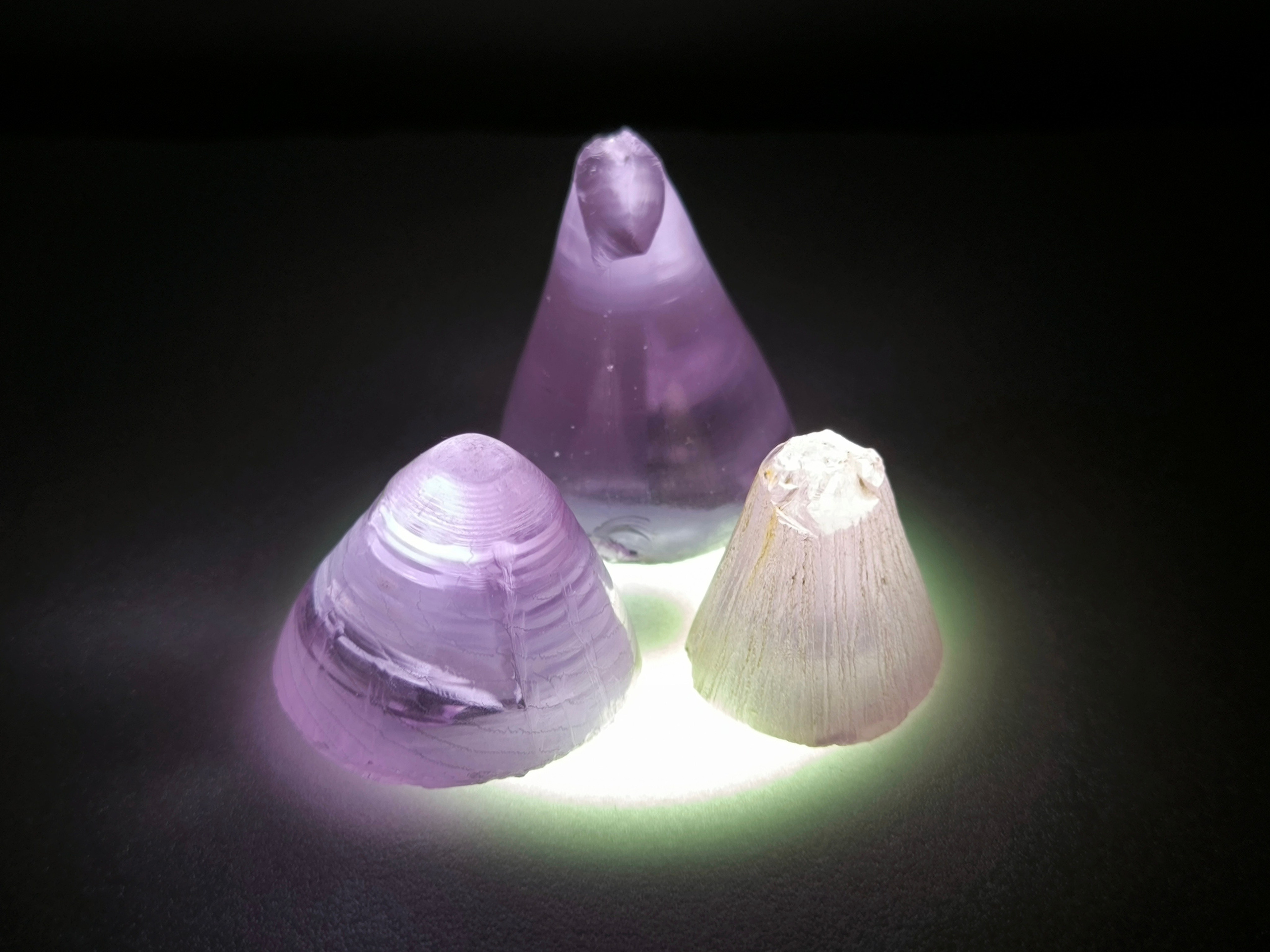 Синтетический гранат конусы. YAG garnet иттрий алюминиевый гранат ИАГ