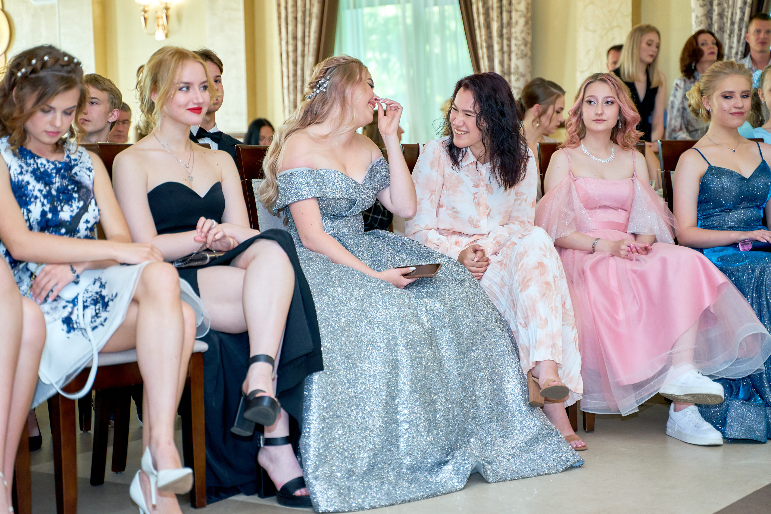 Выпускной. Выпускные фотокниги во Владивостоке Джуган Елена