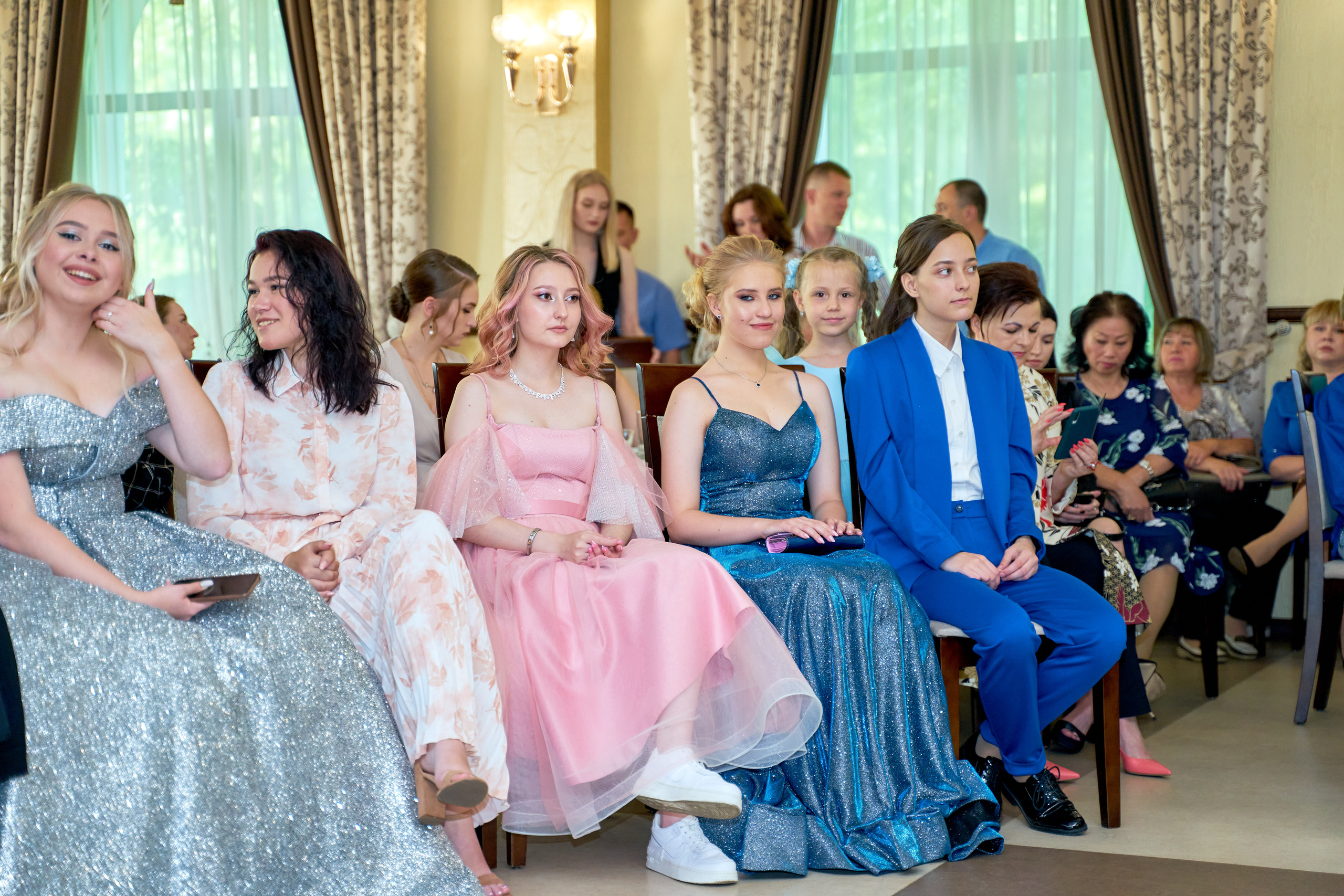 Выпускной. Выпускные фотокниги во Владивостоке Джуган Елена