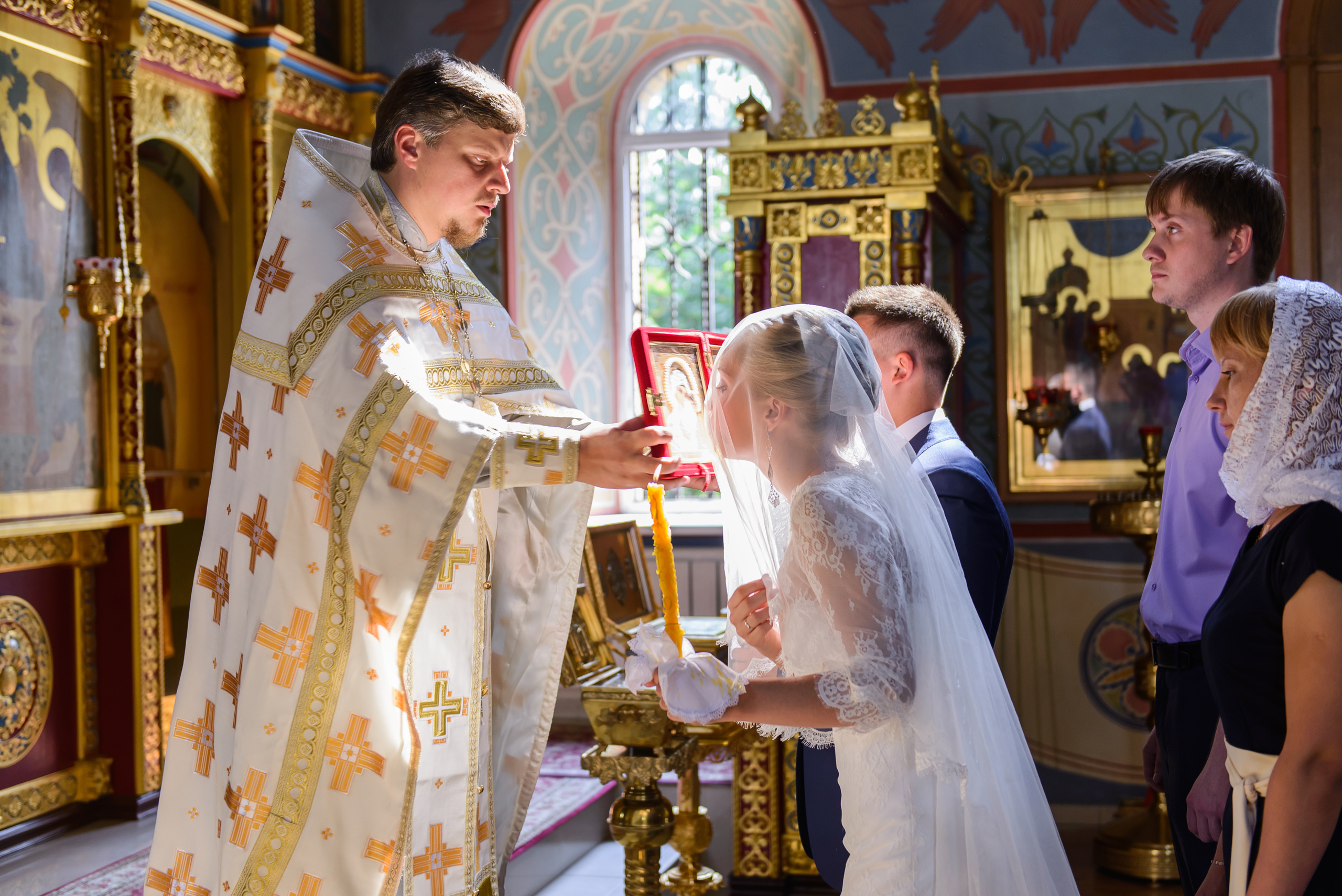 Венчание Артура и Елены. Свадебный и семейный фотограф в Москве Юлия Винник