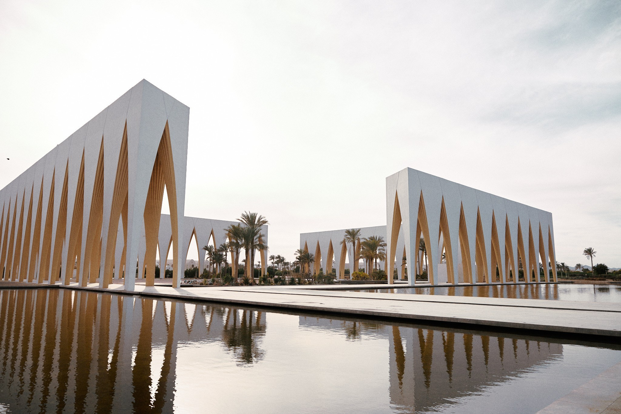 Эль-Гуна — фестиваль плаза. Jorgis Talè — photographer, kind person, teacher of arts and other mag