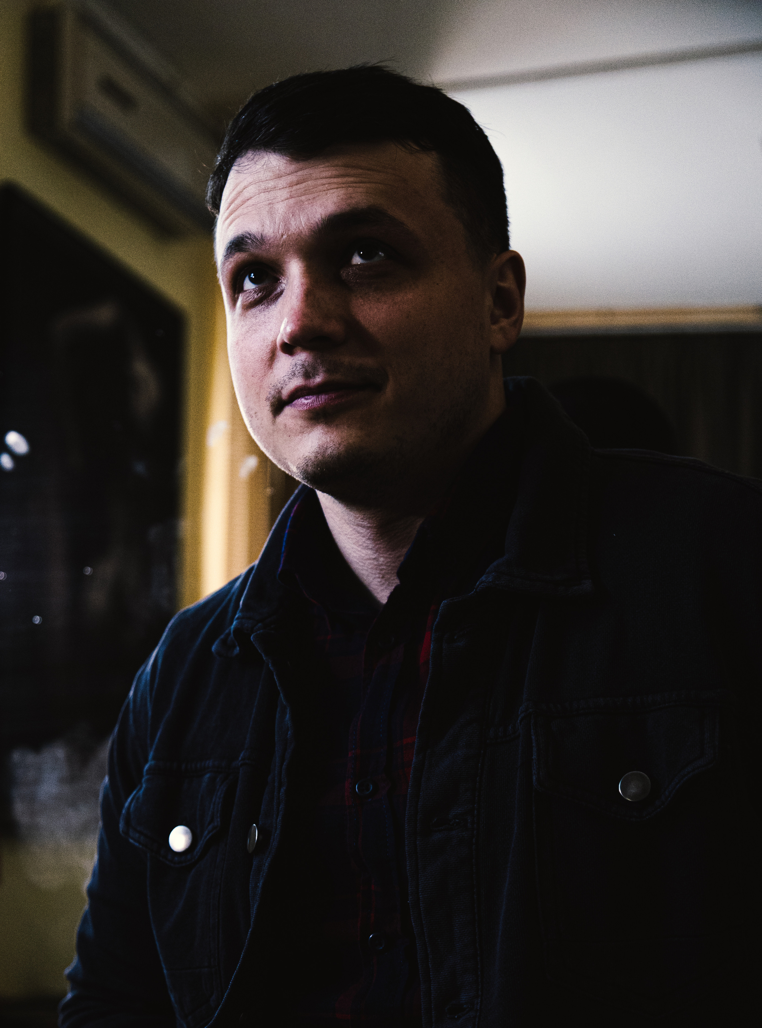 Актёр дубляжа, музыкант Сергей Гусаков. Семейный, свадебный и контент фотограф Москва