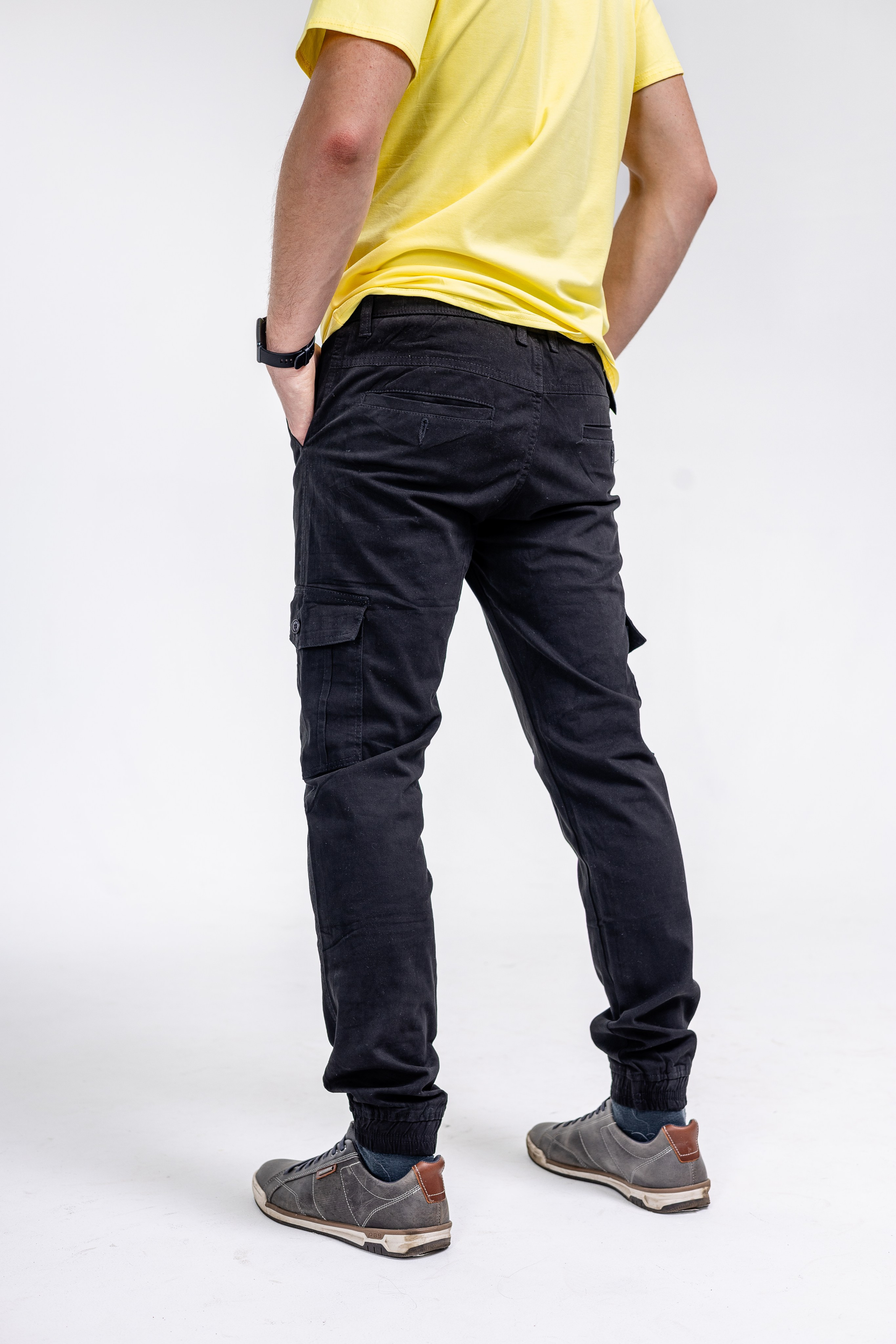 Штаны. Фотограф Елена Медок Калининград