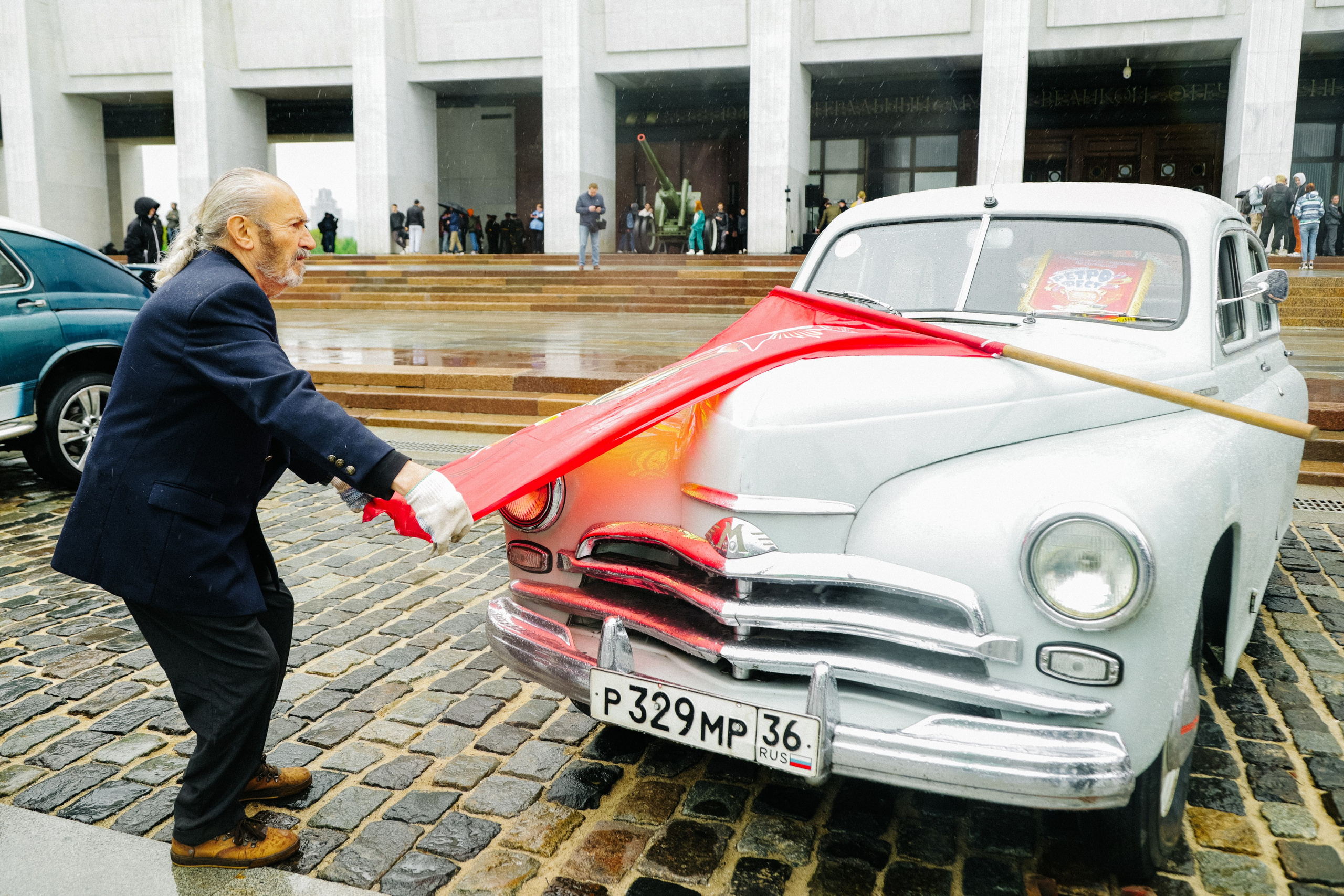 Автопробег ретромашин. Фотограф и видеограф в Москве Ирина Фомочкина