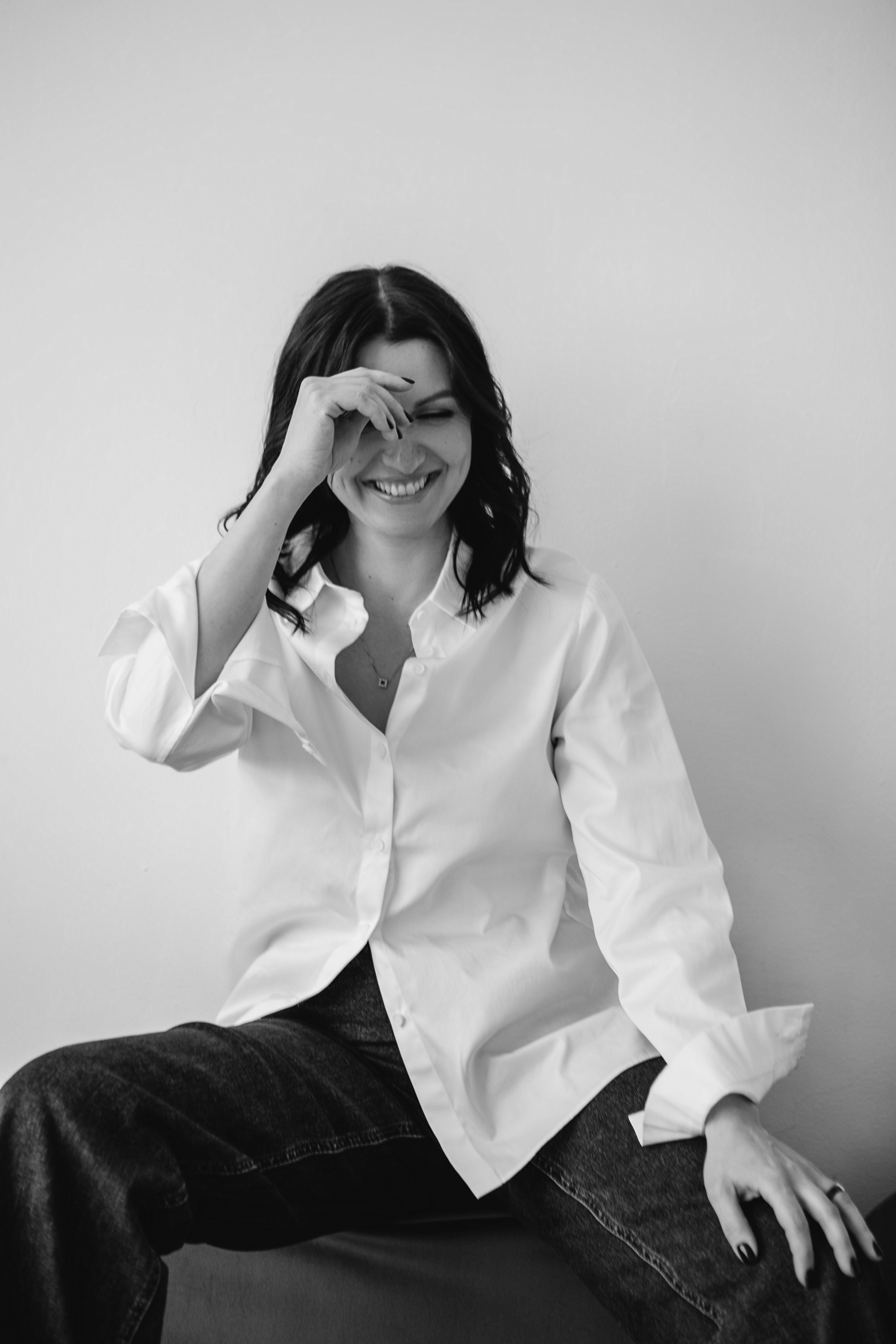 Анна ч/б. Главная