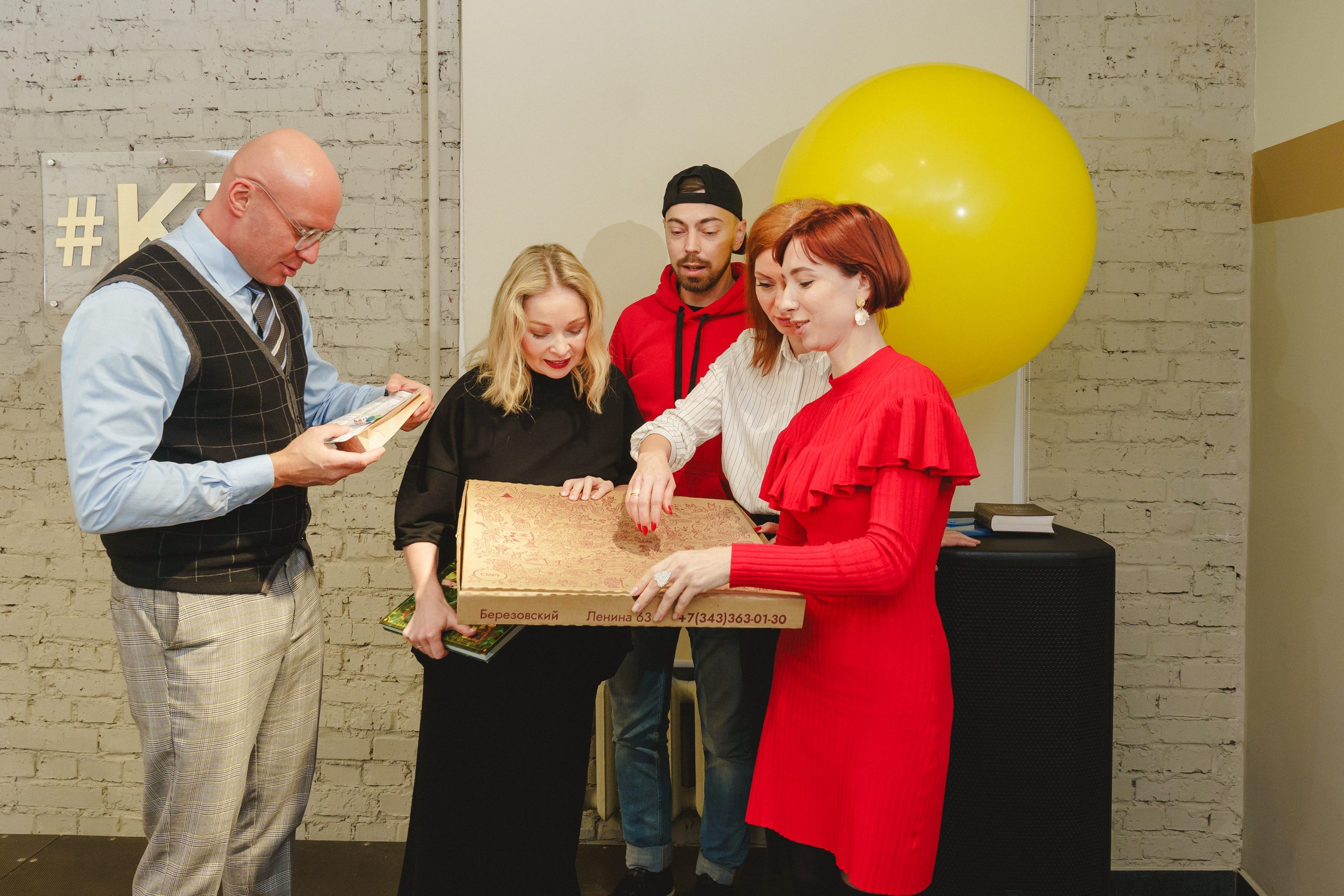 Шоу «Катапульта " в ЦБС г. Березовский «К7». Фотограф в детский сад в Екатеринбурге, выпускные альбомы Юлия Умерова