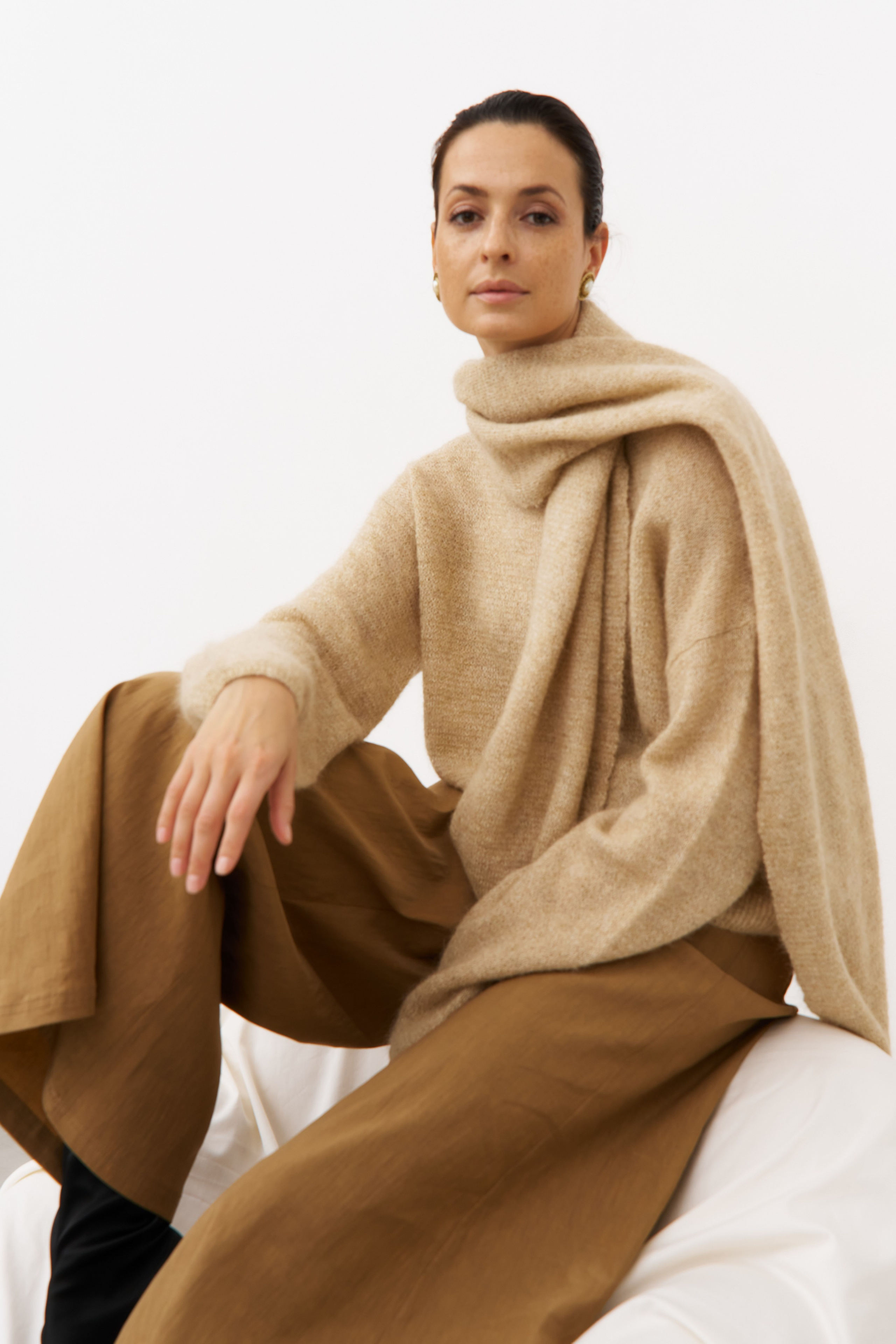 COLETTE ADONY. Главная