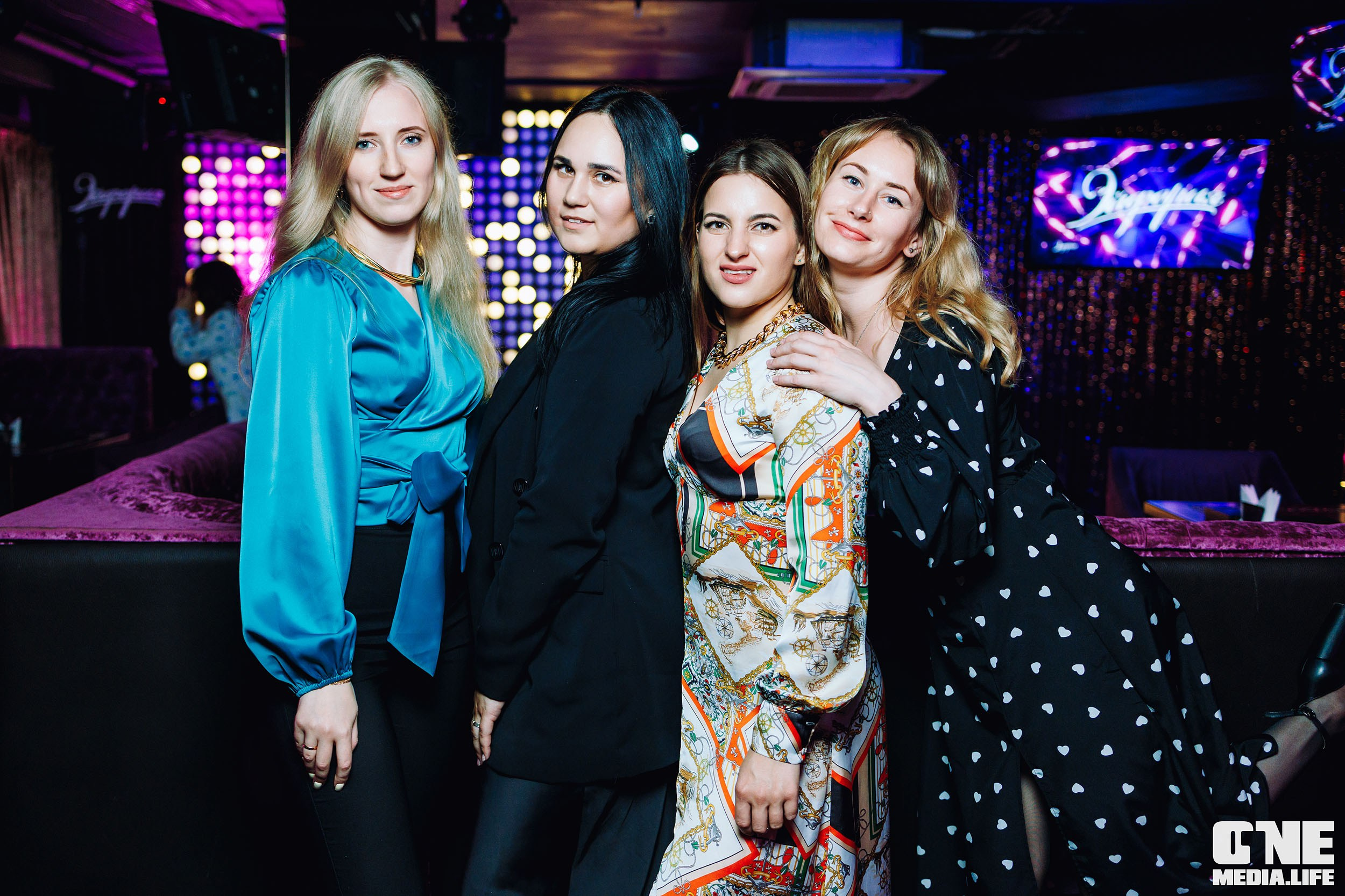Фоторепортаж из караоке-клуба Эйфория. One Media Life: фоторепортажи, фотоотчеты с мероприятий и заведений