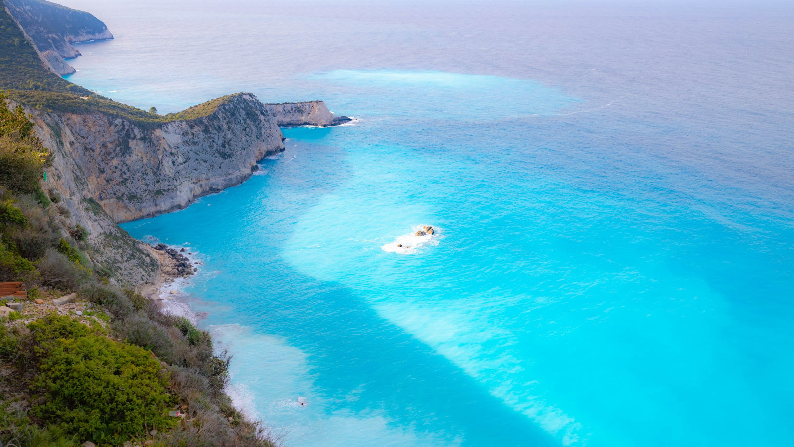 Фотографии