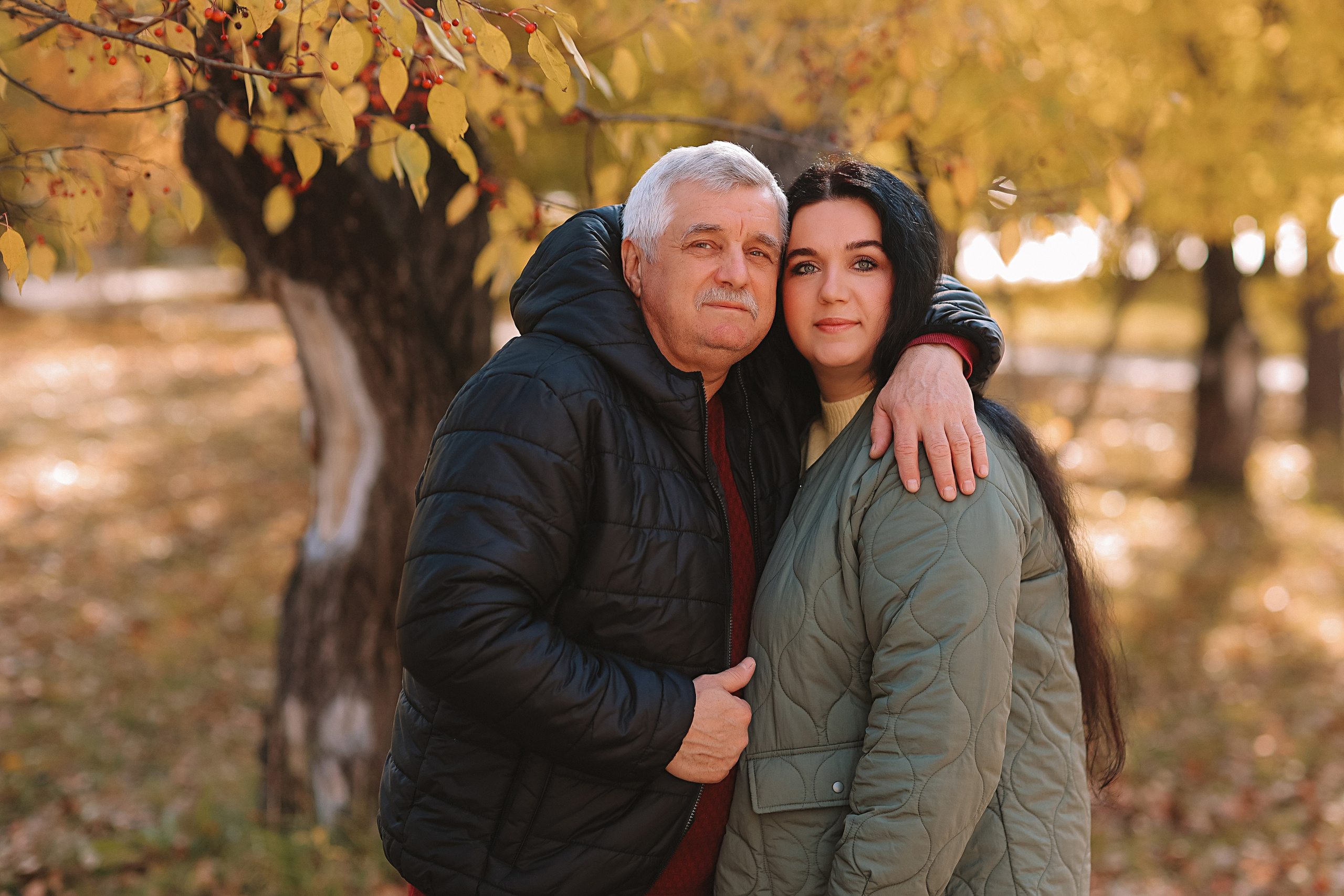 Осень. Семейный фотограф Тюмень, фотограф на роды Салмина Мария