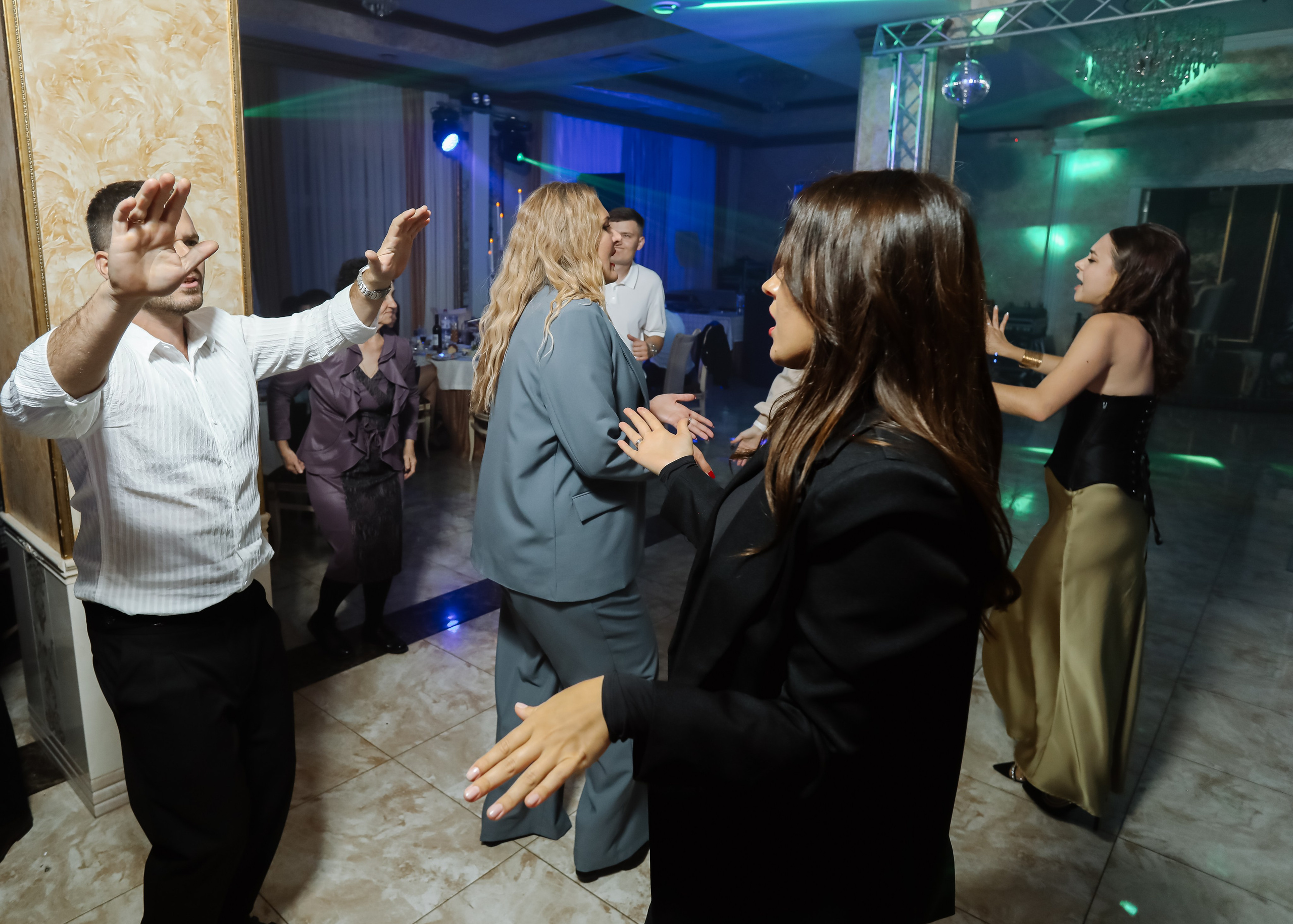 Полина и Артем.Славянск-на-кубани. Фотограф Славянск на кубани Краснодар