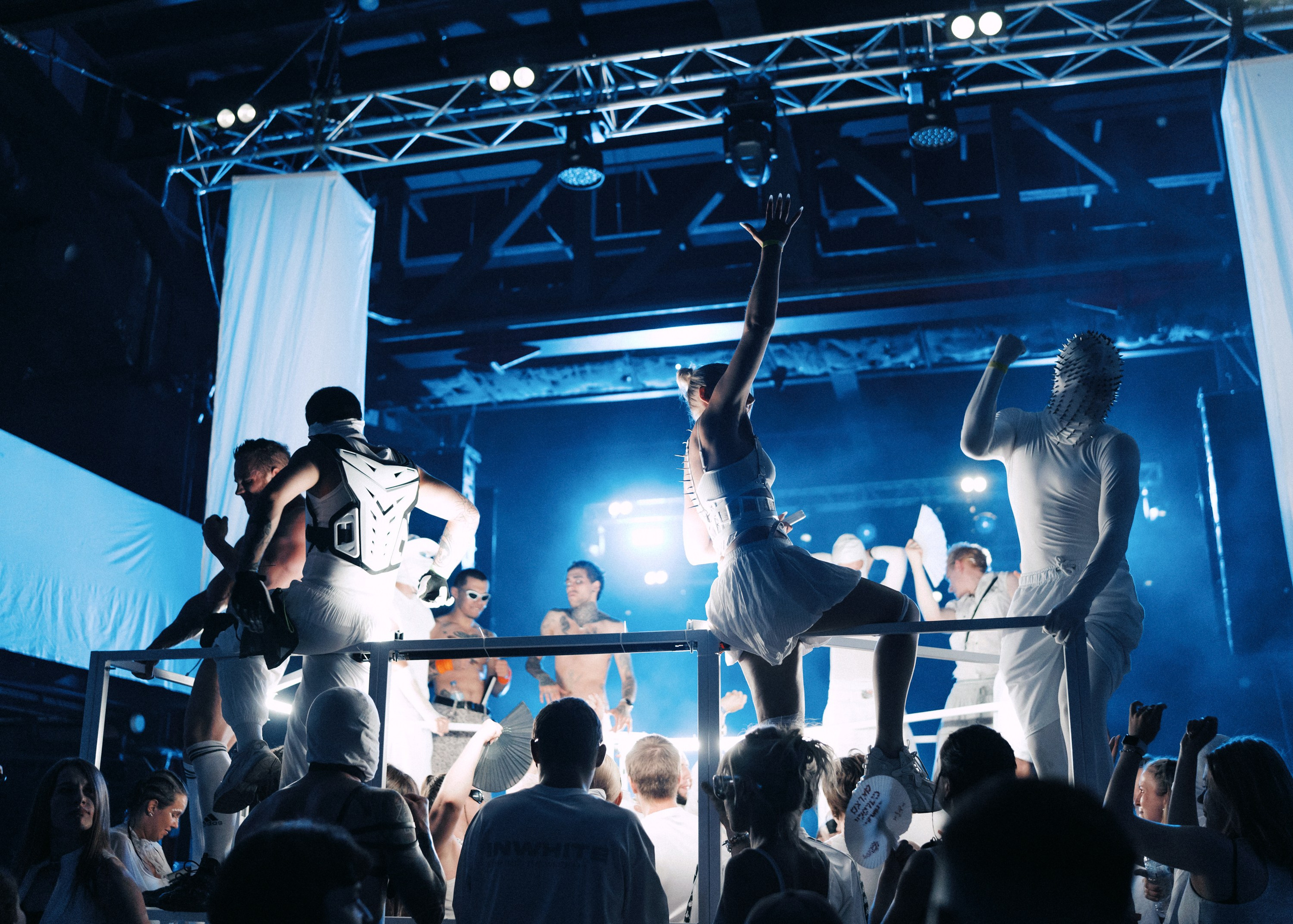 INWHITE | SMENA HARD STAGE. Annyshka