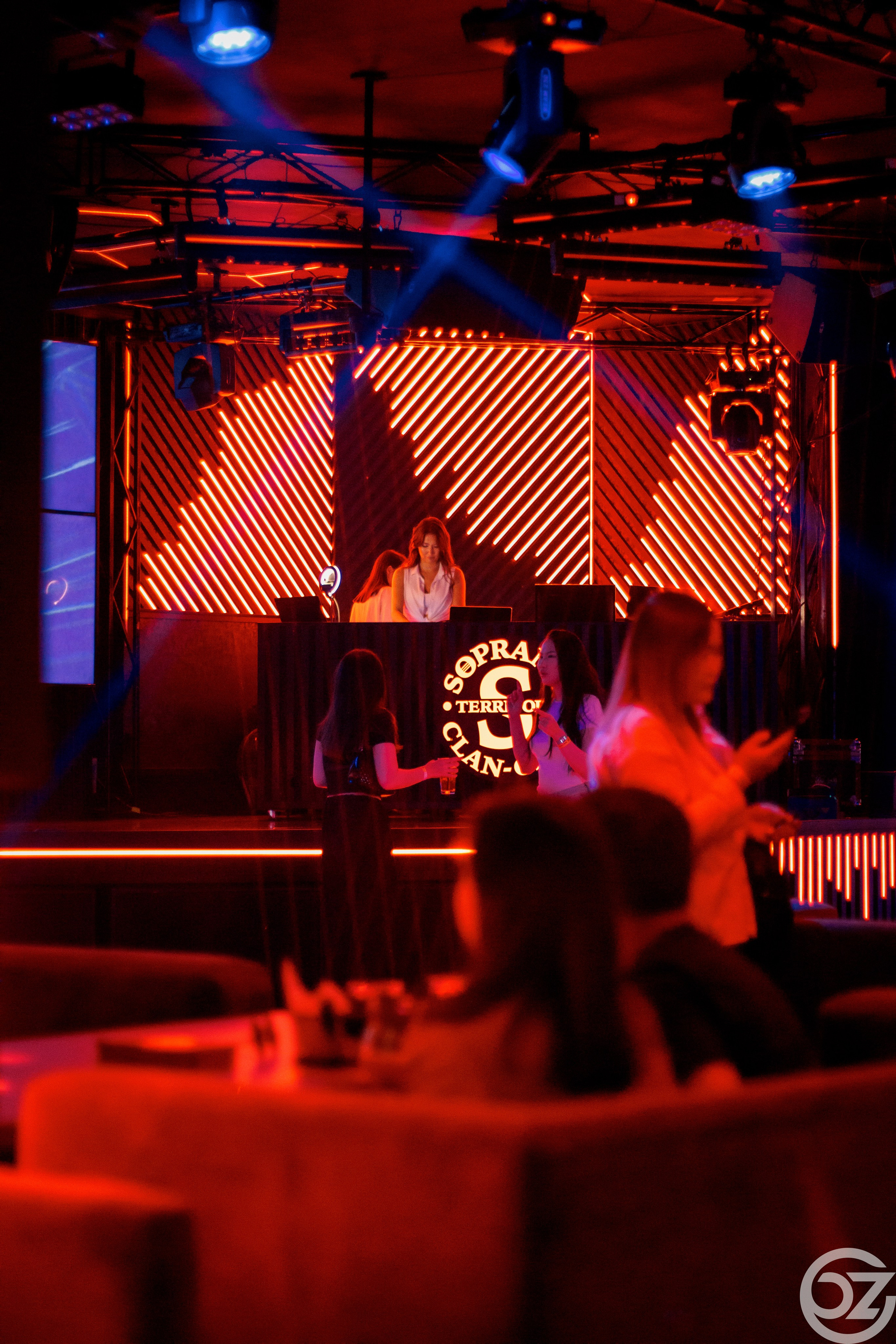 Olon Zon — Club Soprano. Свадебный фотограф в Иркутске Бобылев Никита