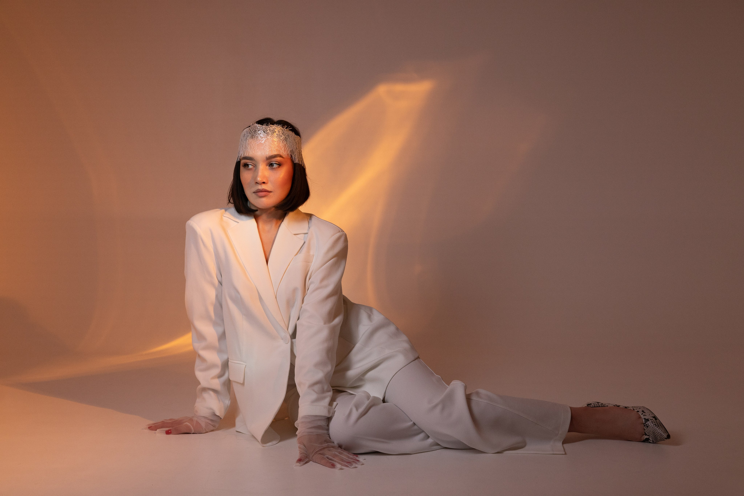 В студии. Асель Мурзина фотограф Казань