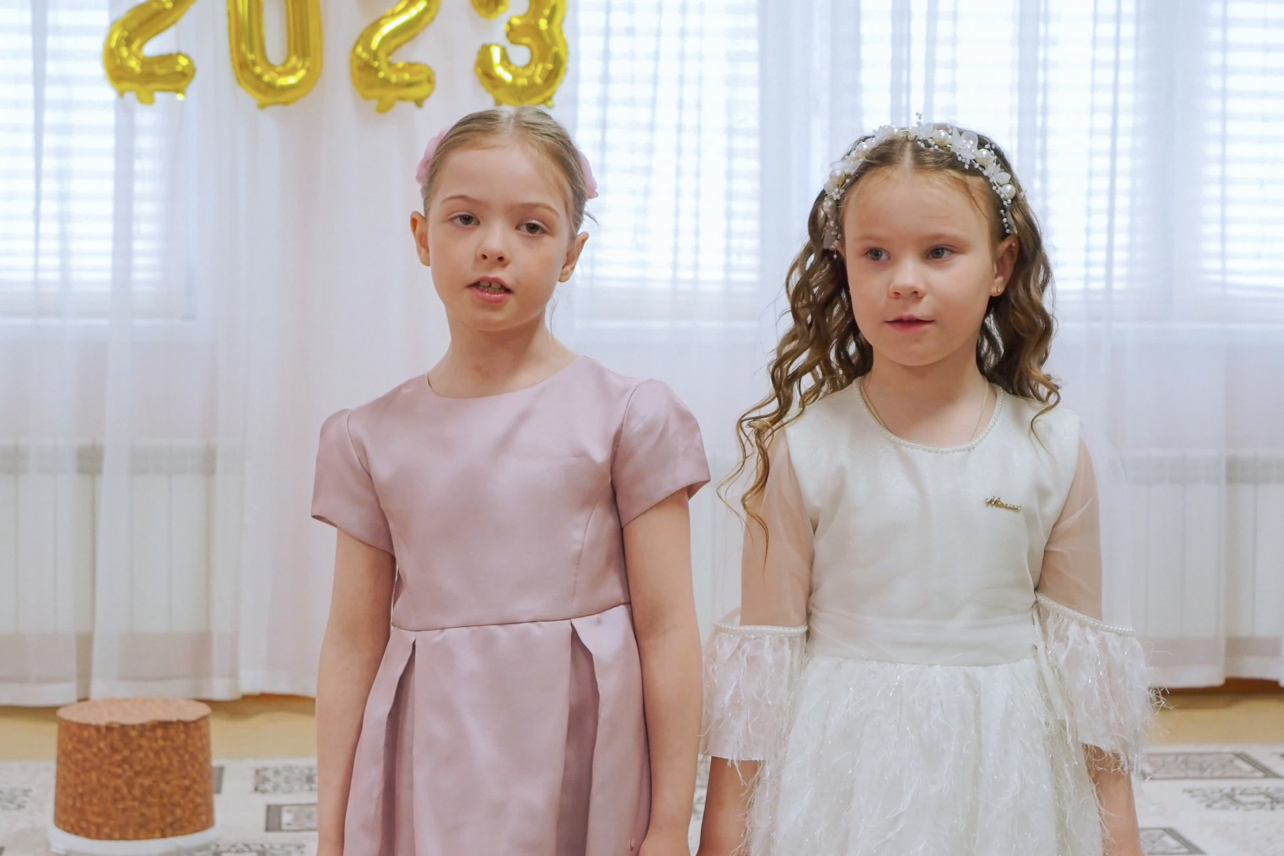 Выпускной праздник в Д/С «Ласточка». Фото с видеозаписи. Фотограф Никифоров-Гордеев Сергей. Москва и МО