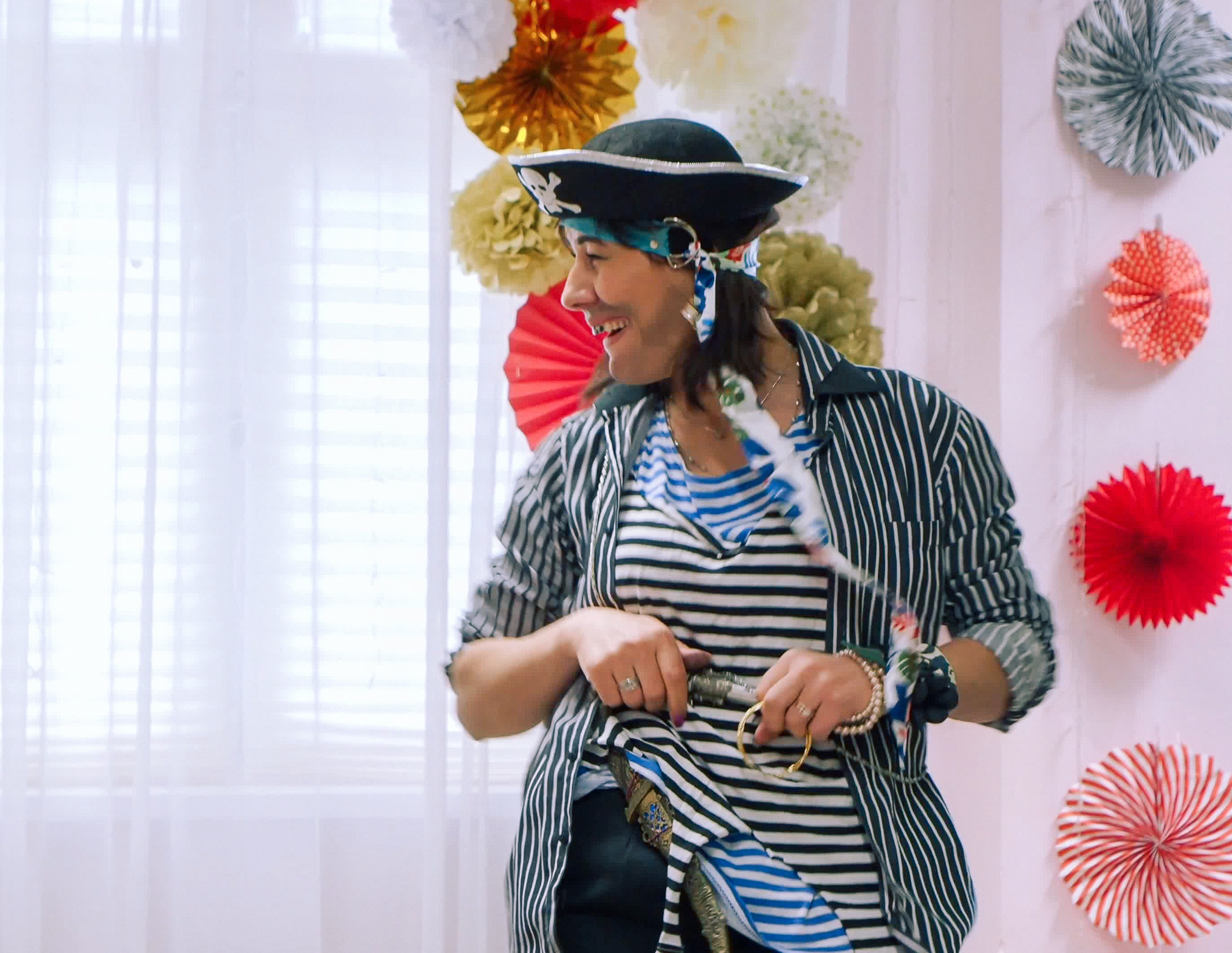 Выпускной праздник в Д/С «Ласточка». Фото с видеозаписи. Фотограф Никифоров-Гордеев Сергей. Москва и МО