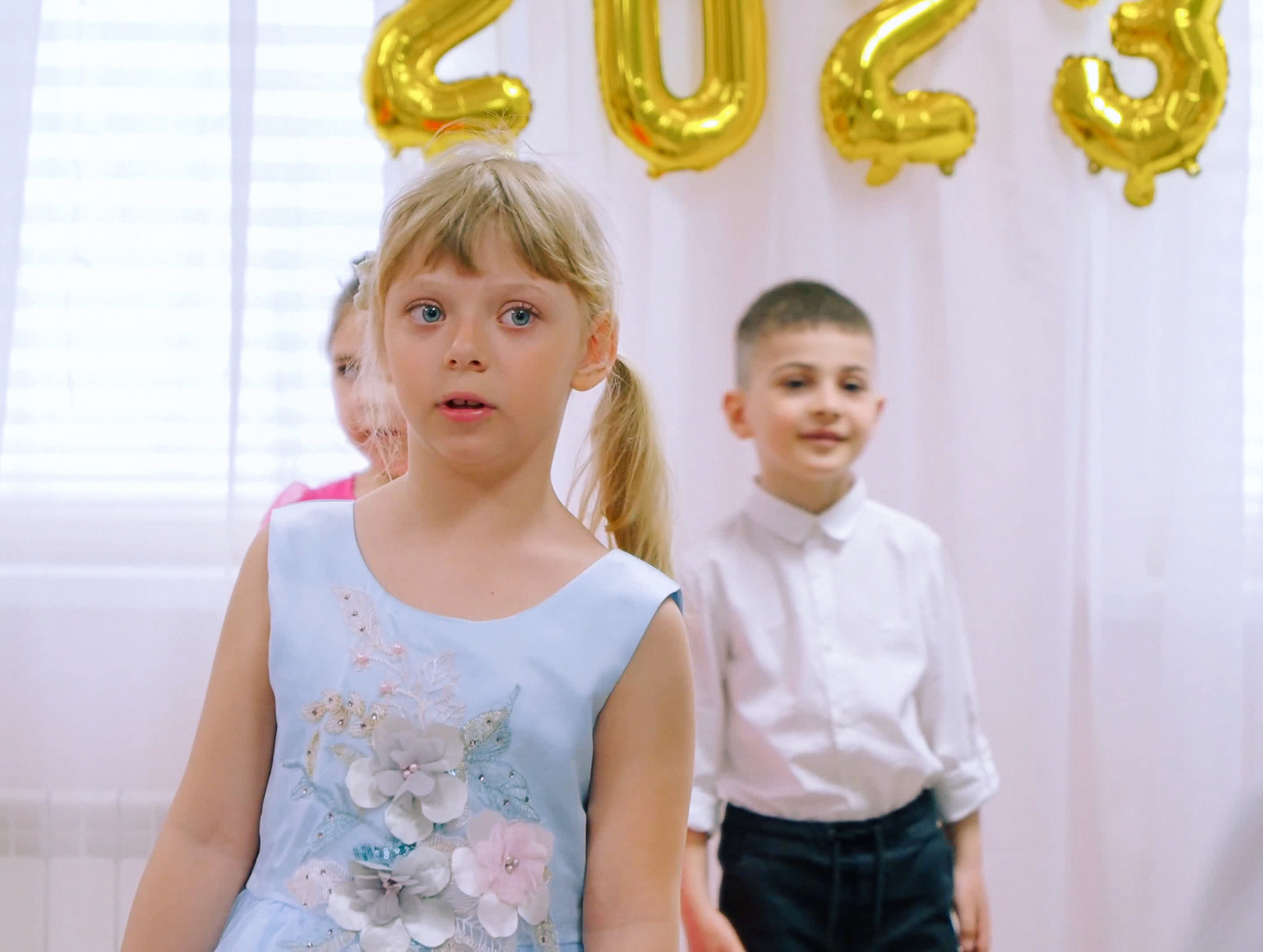 Выпускной праздник в Д/С «Ласточка». Фото с видеозаписи. Фотограф Никифоров-Гордеев Сергей. Москва и МО