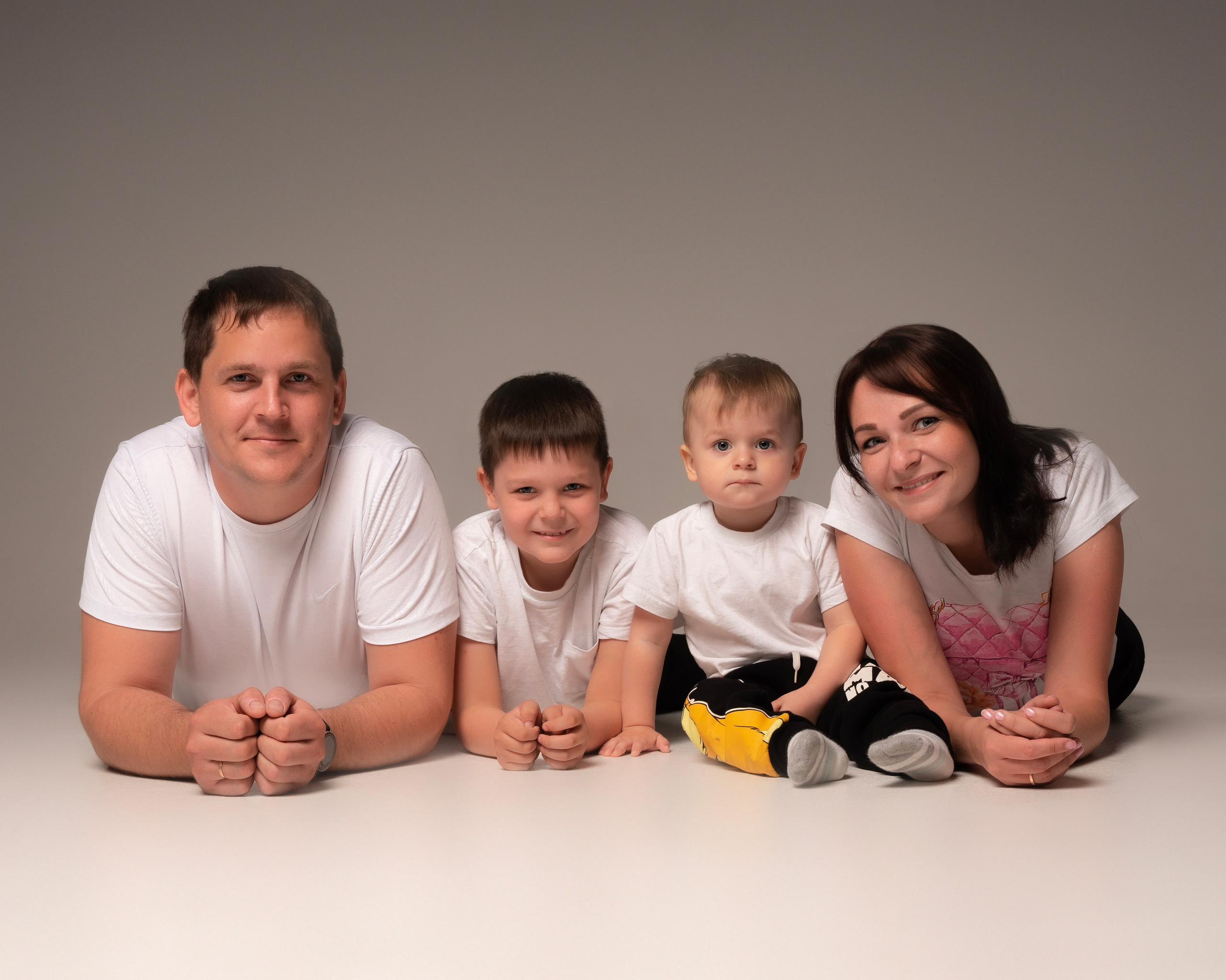 Семья Владимира и Елены. Женский, семейный фотограф в г. Уссурийске Марина Гусарова