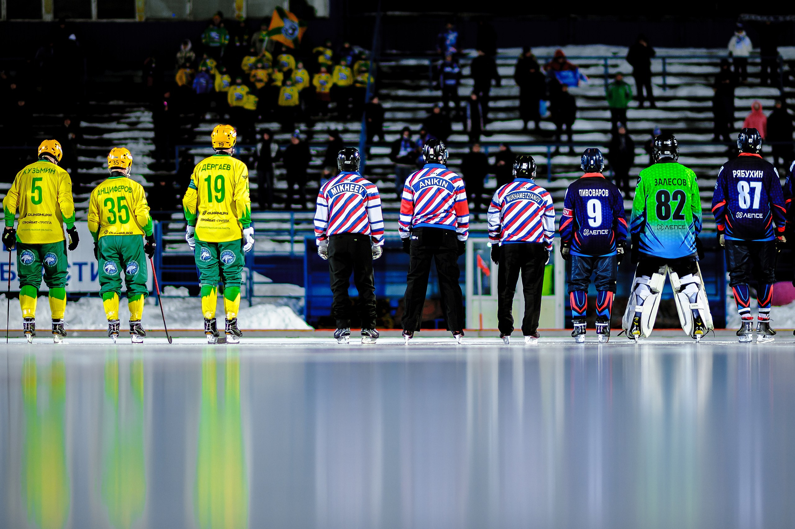 Хоккей с мячом (бенди). Спортивный фотограф Иван Молот (Киров)