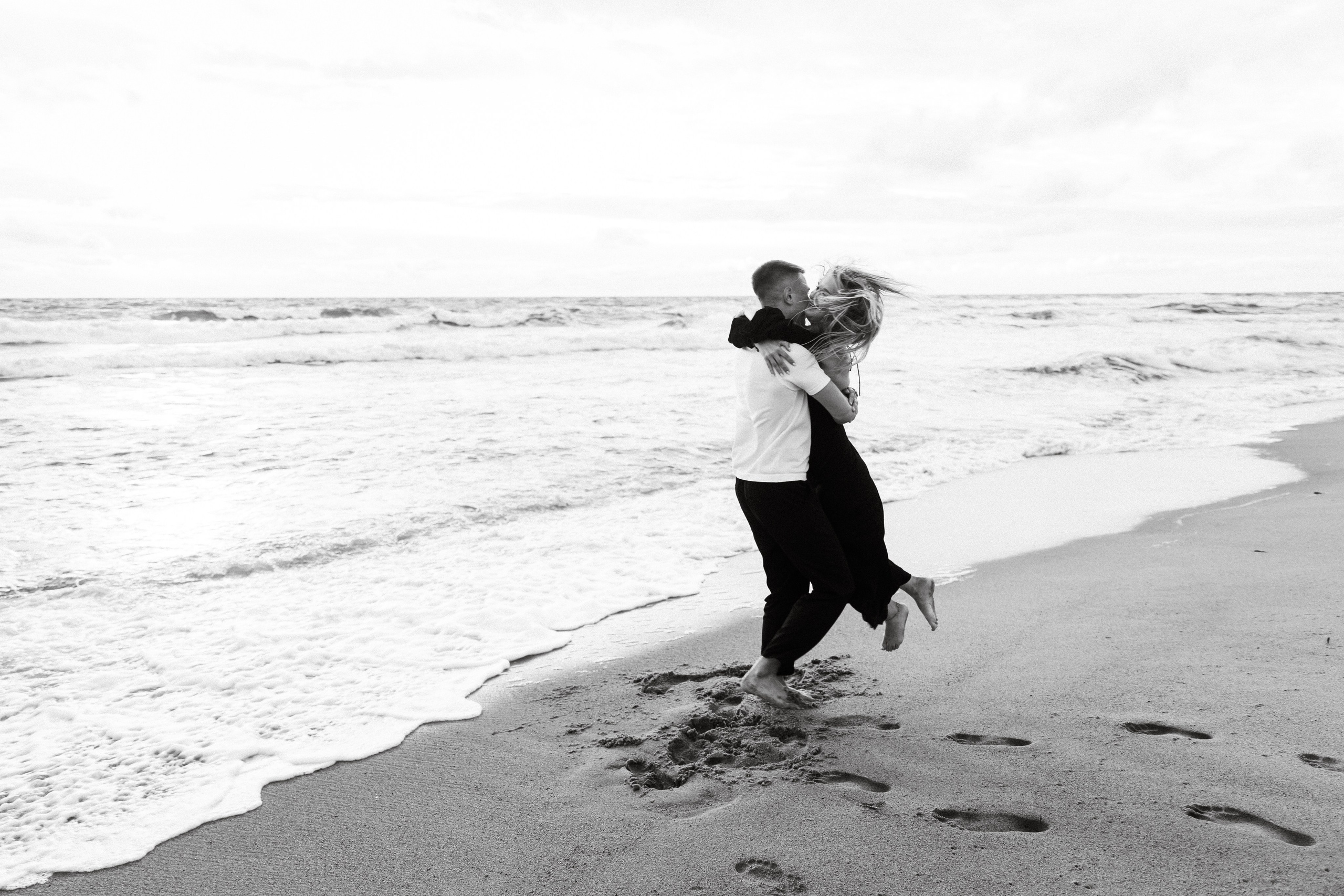 Арсений и Анастасия / Янтарный. Фотограф Калининград Илья Миллер