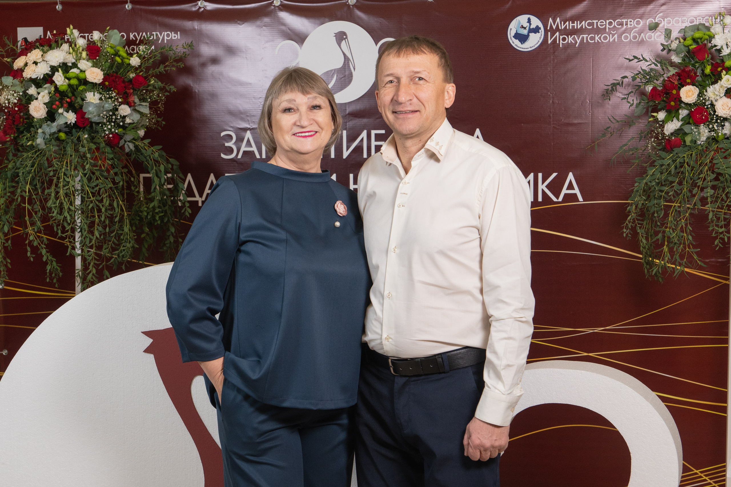 Музыкальный театр. Занимаюсь профессиональной фотографией и живу рядом с Байкалом. Работаю в разных жанрах