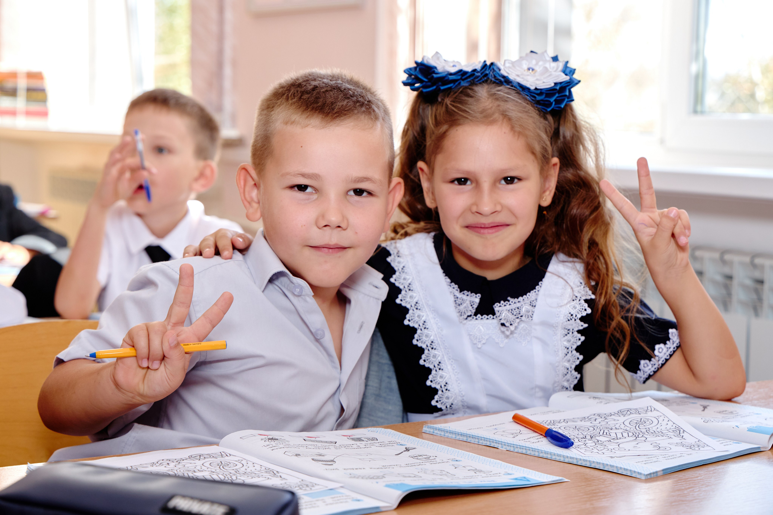 Сьемка репортаж в школе + проект Первоклашка. Фотограф Выпускные альбомы Таганрог Сергей Коробченко