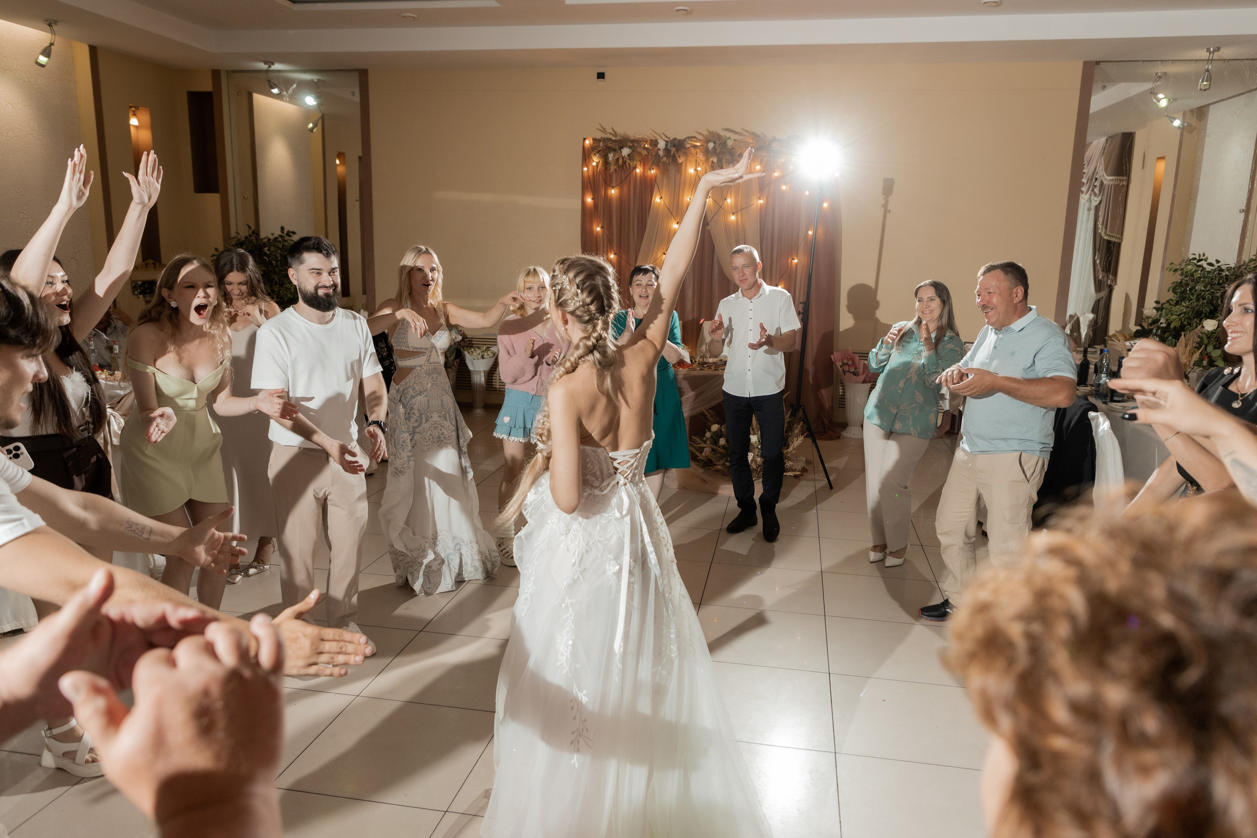 Роман и Александра (банкет). Свадебный фотограф Ангелина Сунгатулина | Саратов | Балаково | Вольск