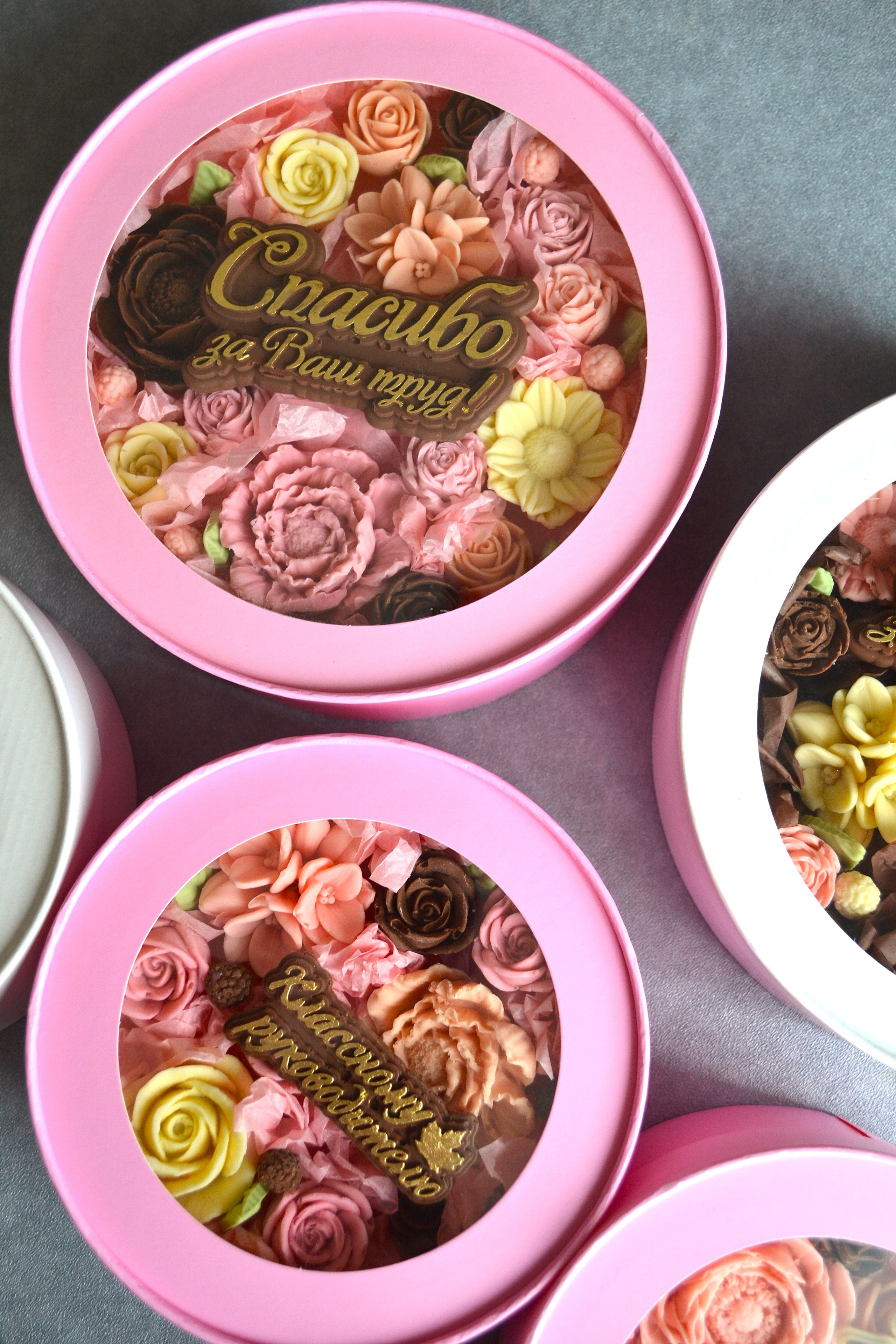 Шоколадная продукция. Кондитерская. Торты и десерты на заказ в Москве и области, город Химки