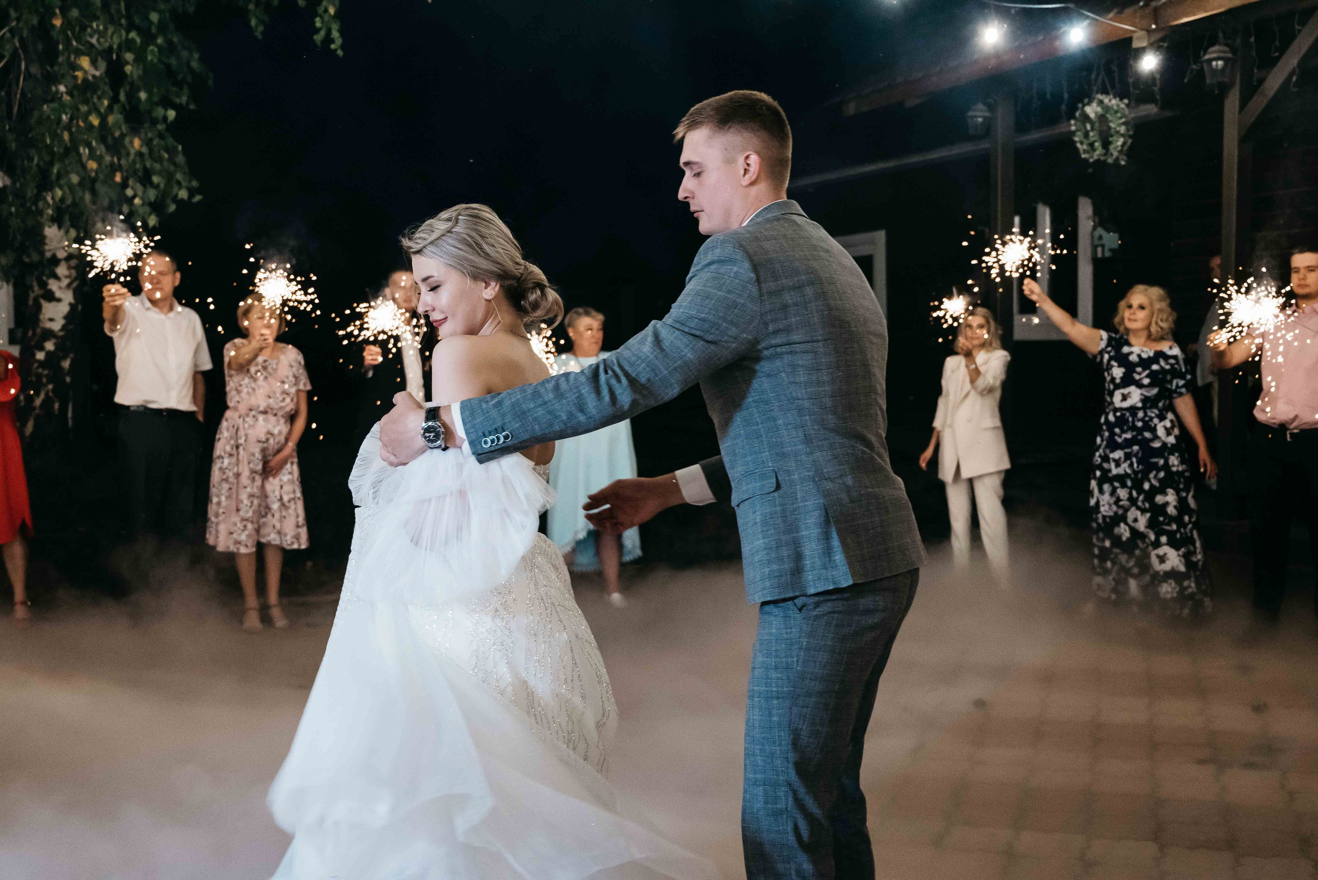 Саша и Настя. Тамара Власова