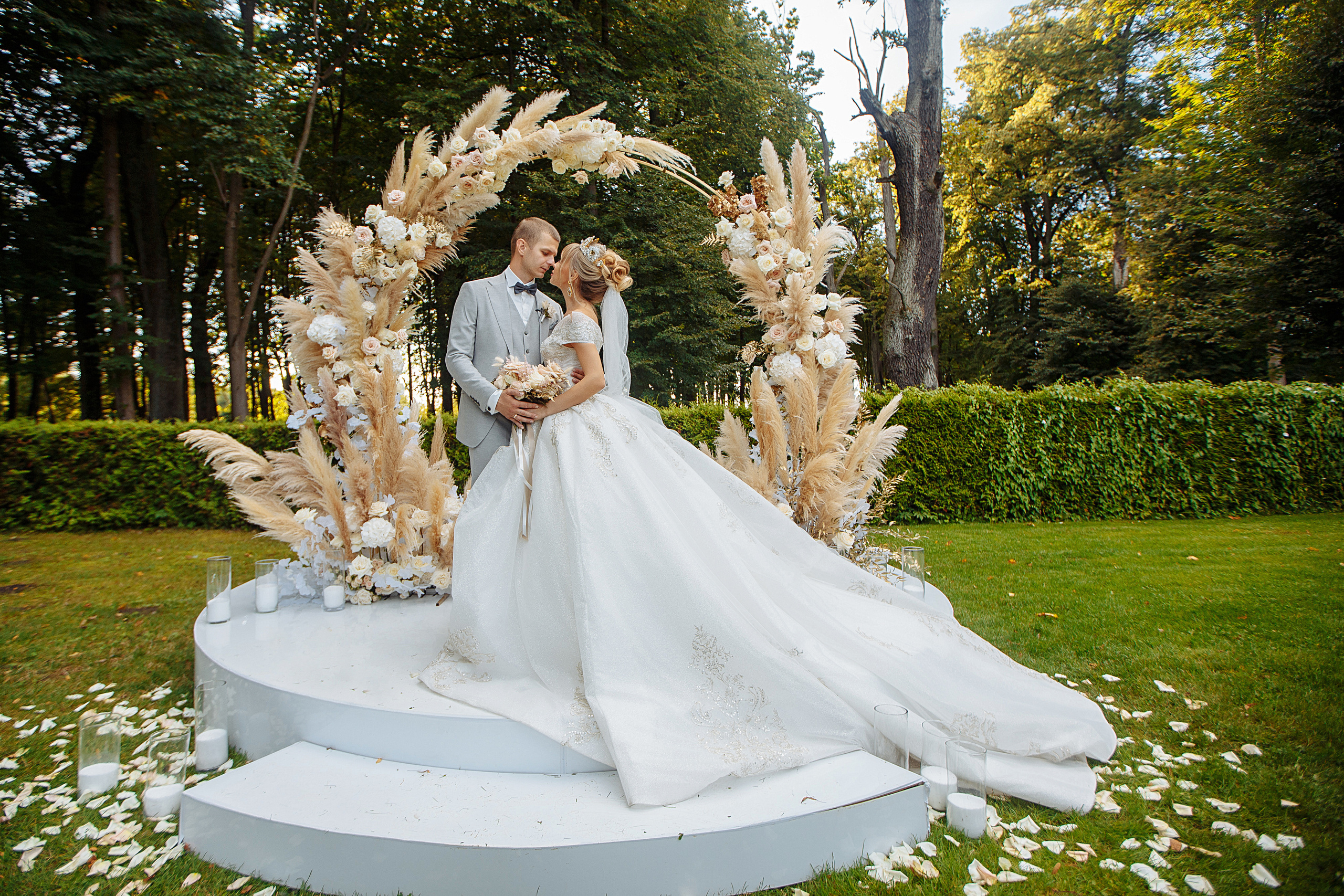 Свадебная выездная регистрация в Калининграде