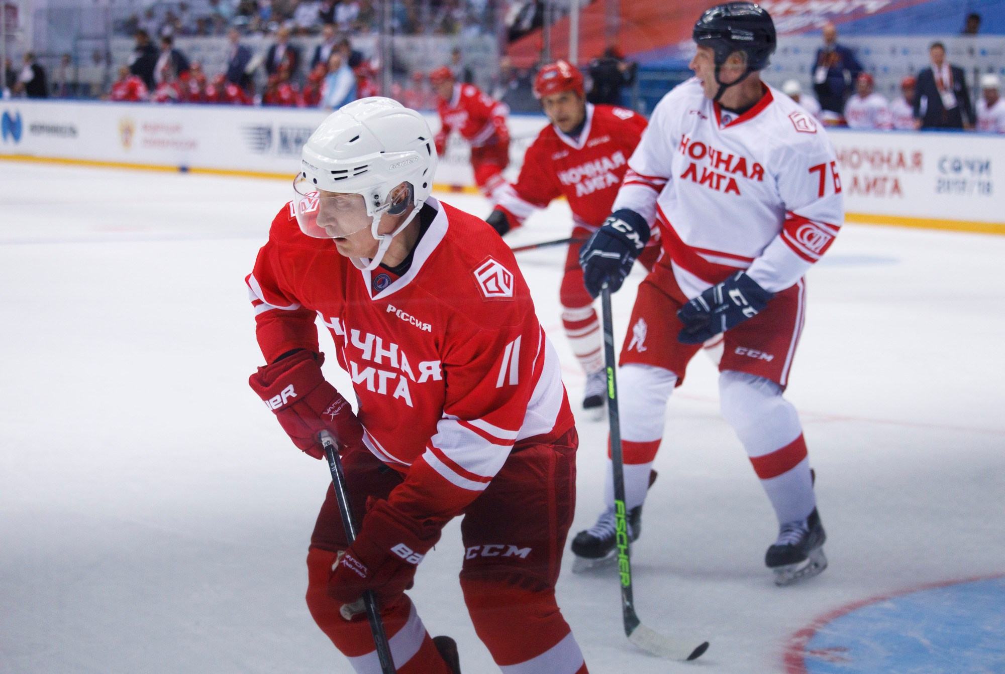 Ночная Хоккейная Лига. Репортажный и постановочный Наталья Санникова