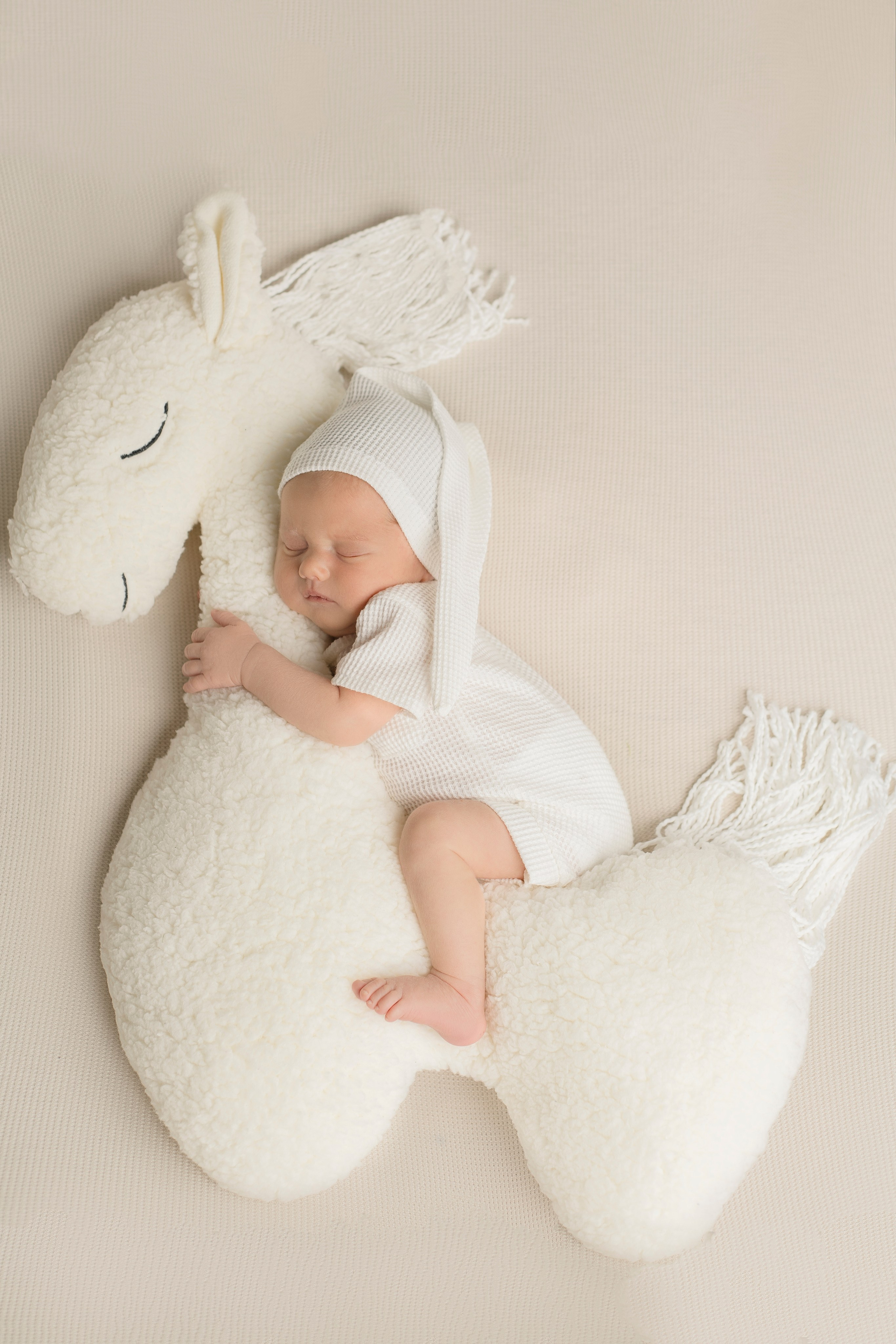 Новорожденные. Фотограф новорожденных Омск —со всем необходимым к вам домой