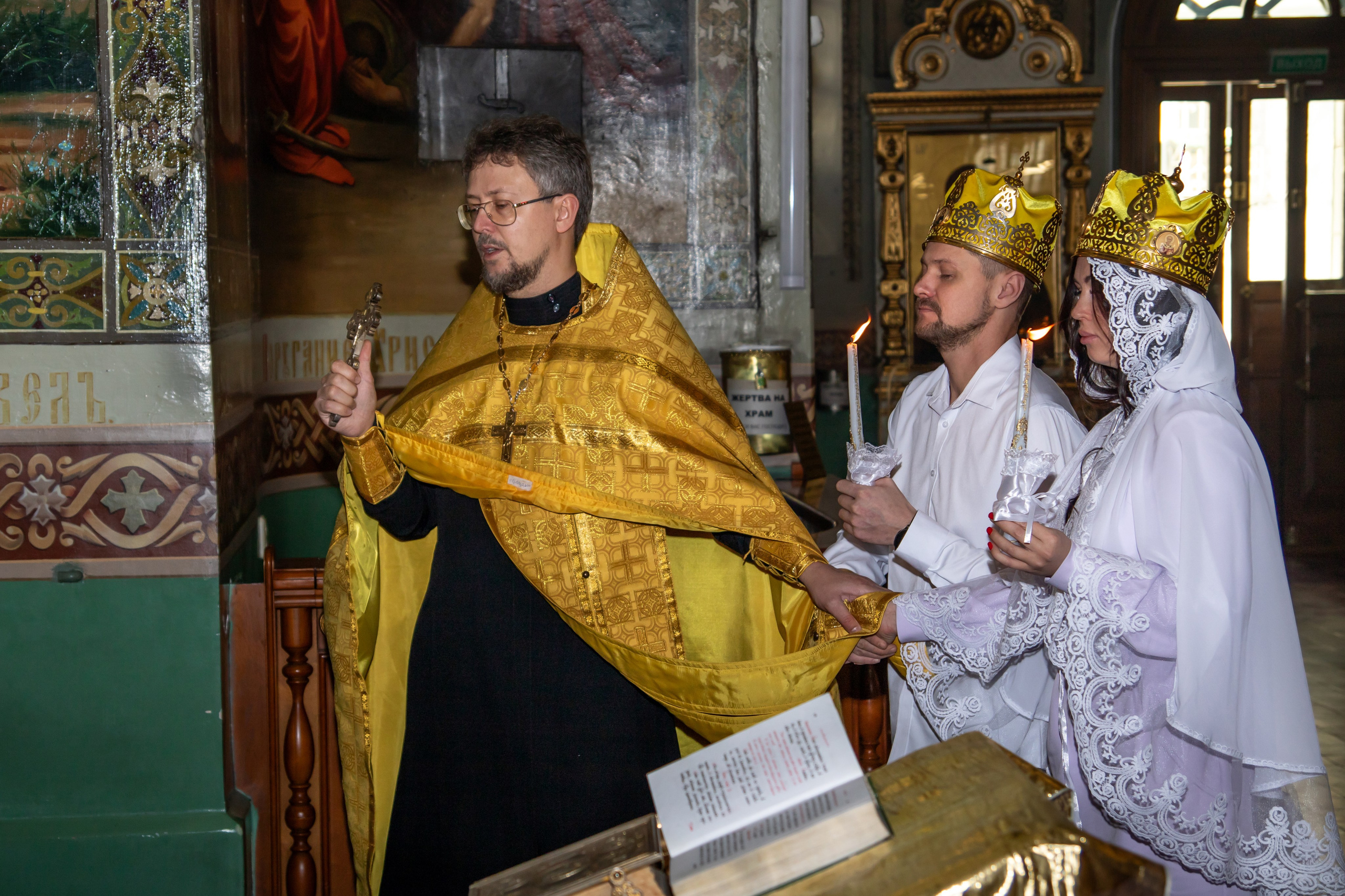 Венчание. Церковь Петра и Павла. Фотограф в Самаре Алексей Головачёв