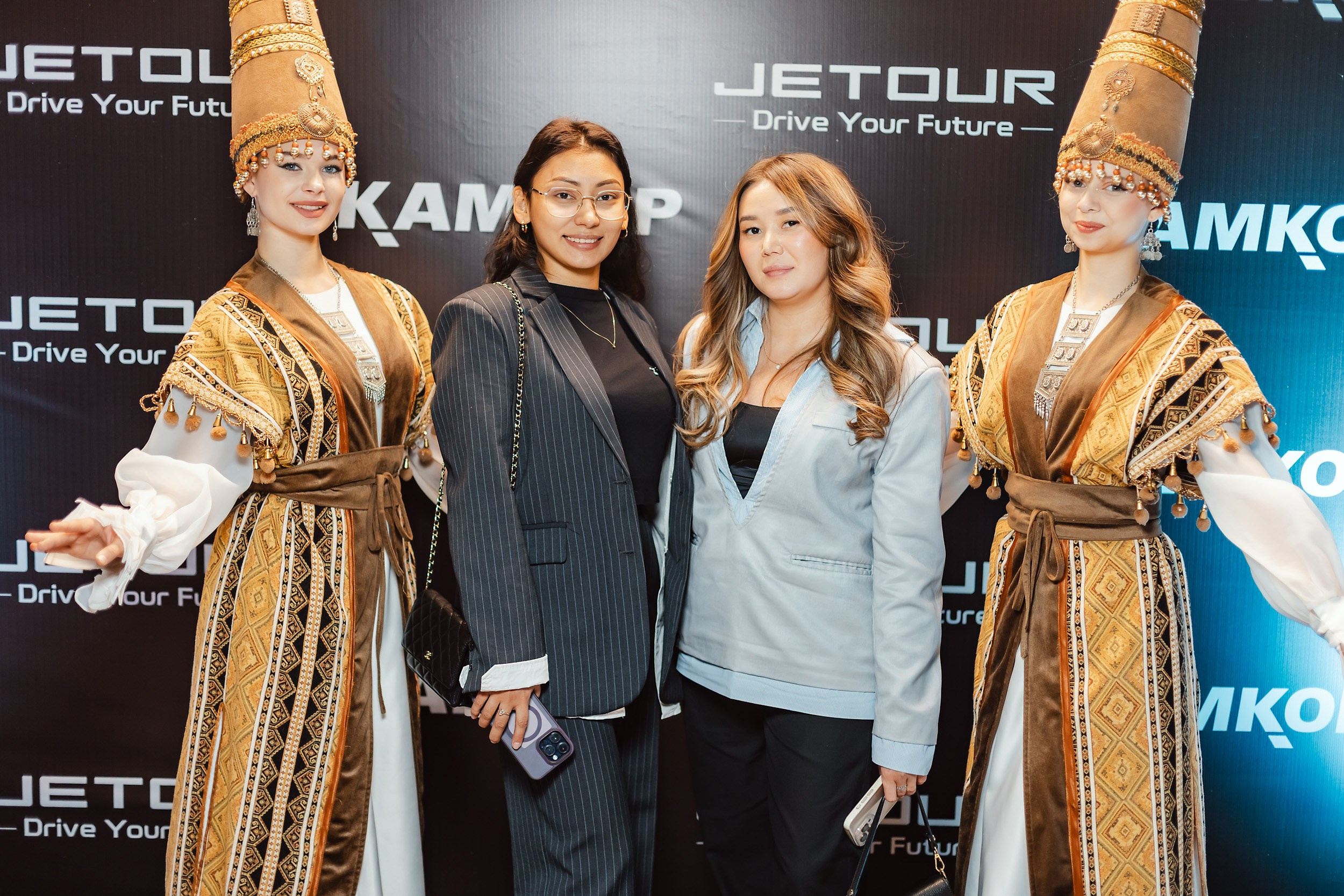 Открытие Jetour. Кипятком Павлодар