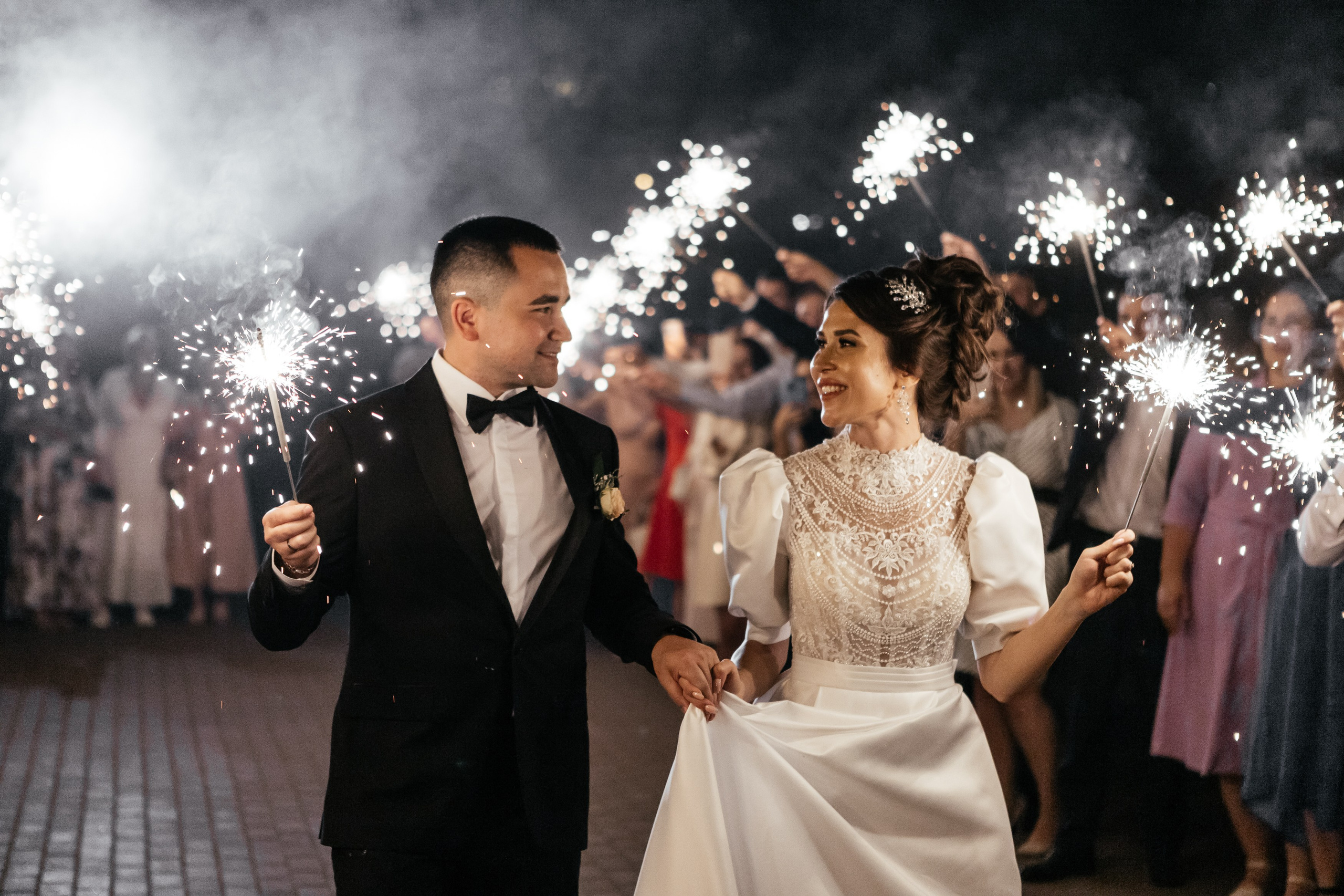 Свадебный фотограф Уфа — Руслан ГабдлисламовЖивые эмоции, красивые кадры, воспоминания на всю жизнь.Работаю по всей Республике Башкортоста. Свадебный фотограф Уфа Руслан Габдлисламов