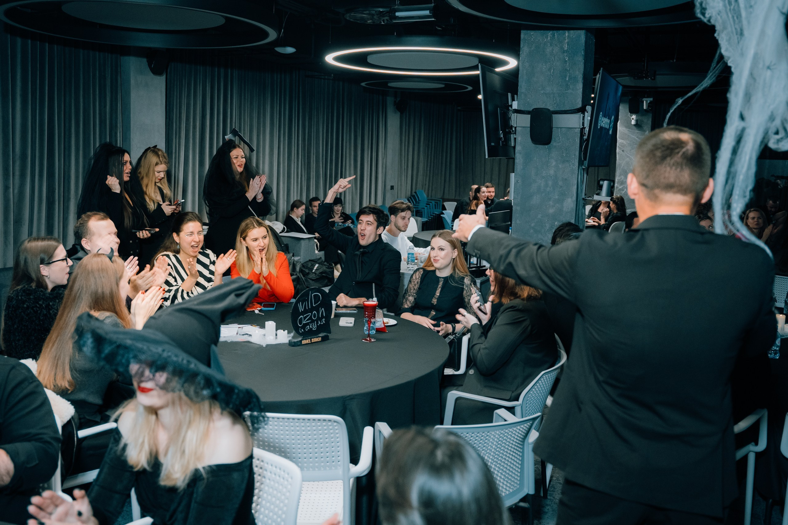 Centra Helloween. Фотограф Дмитрий Алехин. Репортажная съемка мероприятий в Москве