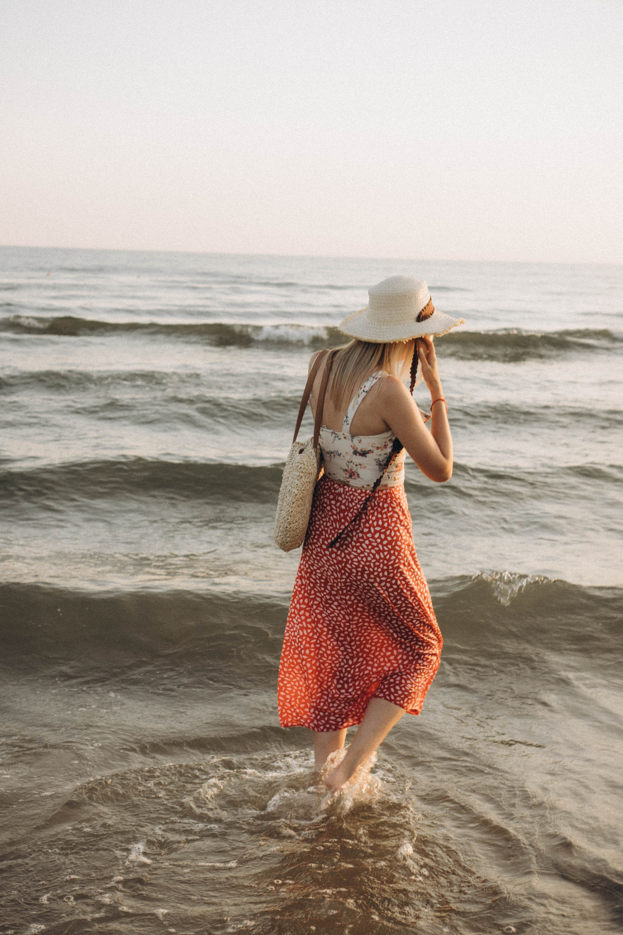 Июльский вечер на берегу черного моря. Профессиональный фотограф, Санкт-Петербург — Виктория Богомолова