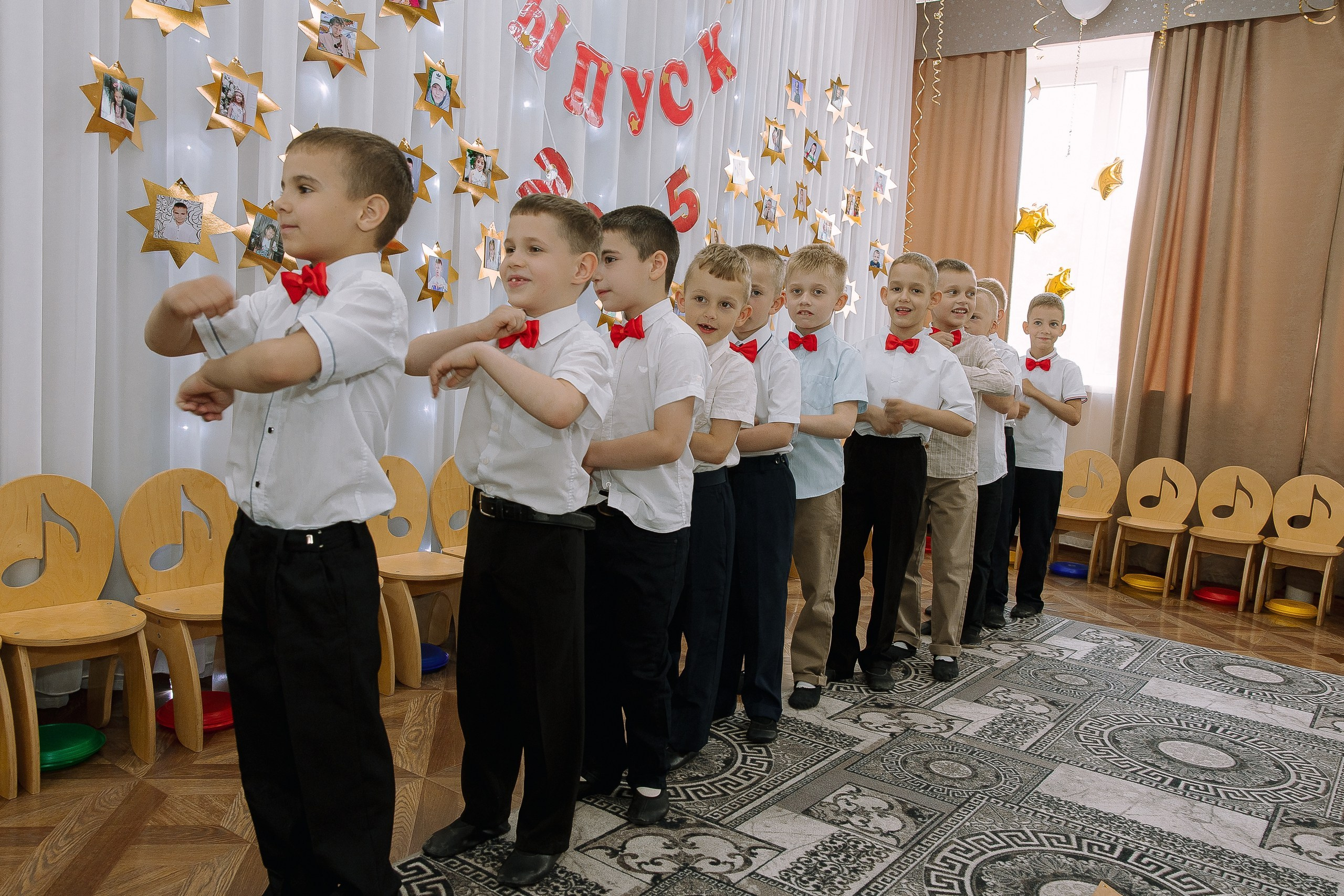 Выпускной в ДС 26. Выпускные альбомы Натальи Бутко: Новороссийск, Анапа, Геленджик