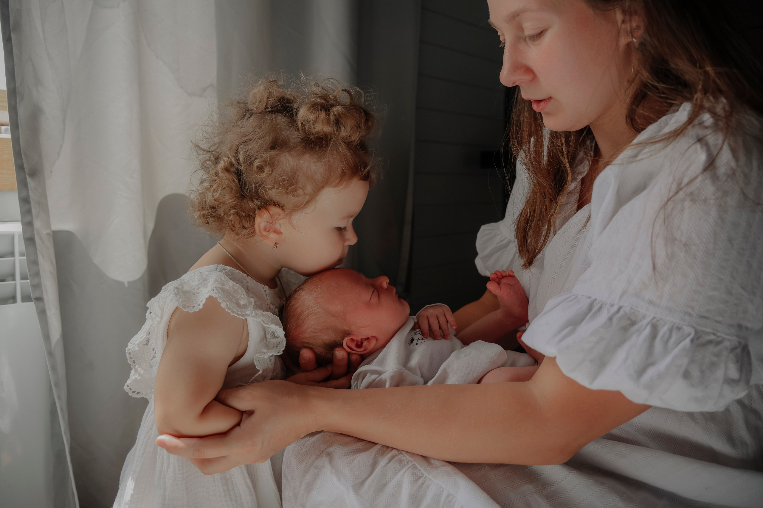 Настя Руслан София Ратмир. Фотограф новорожденных