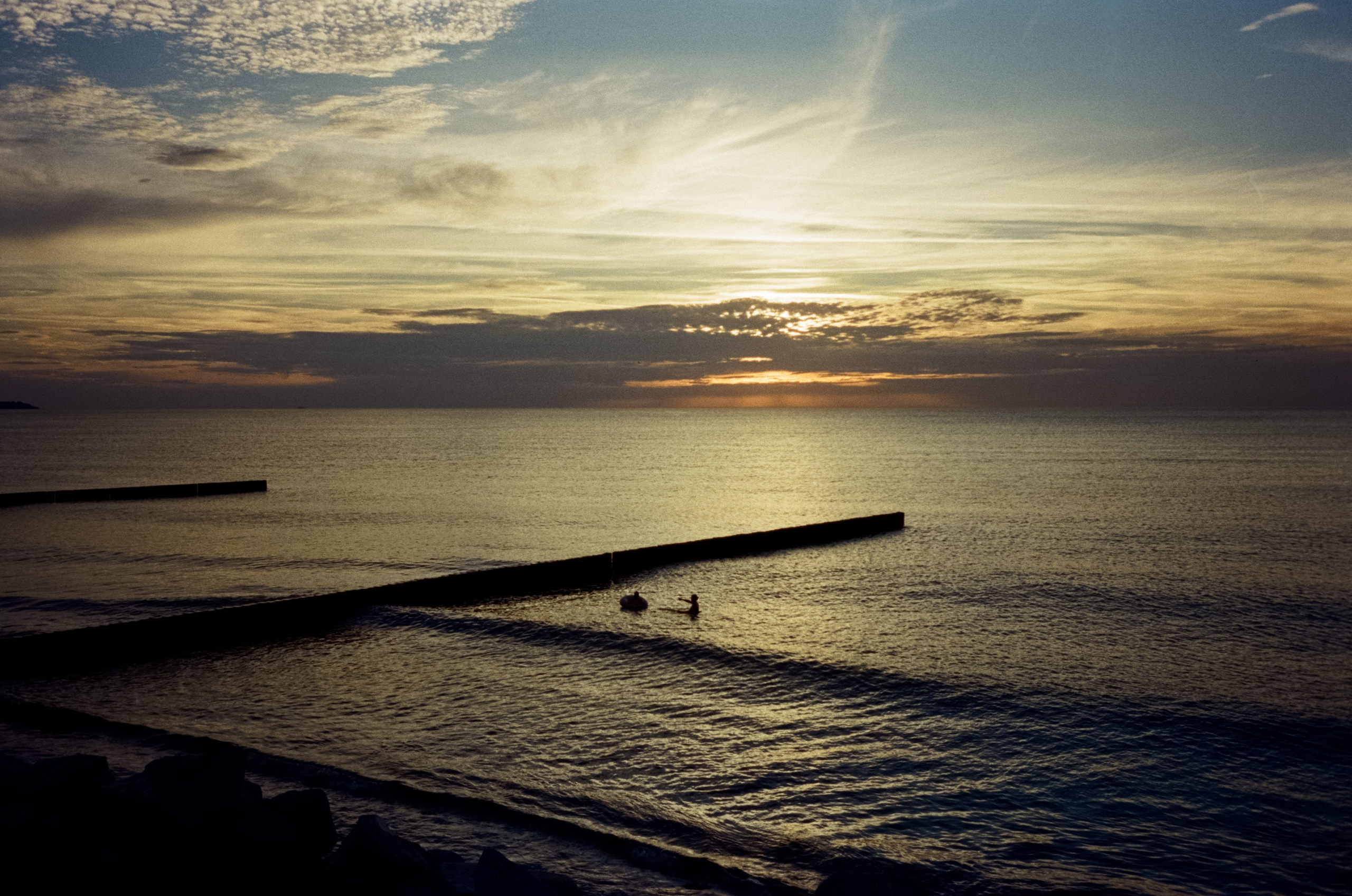 Вечерняя прогулка и закат в Светлогорске. Фотограф-документалист Мария Осокина
