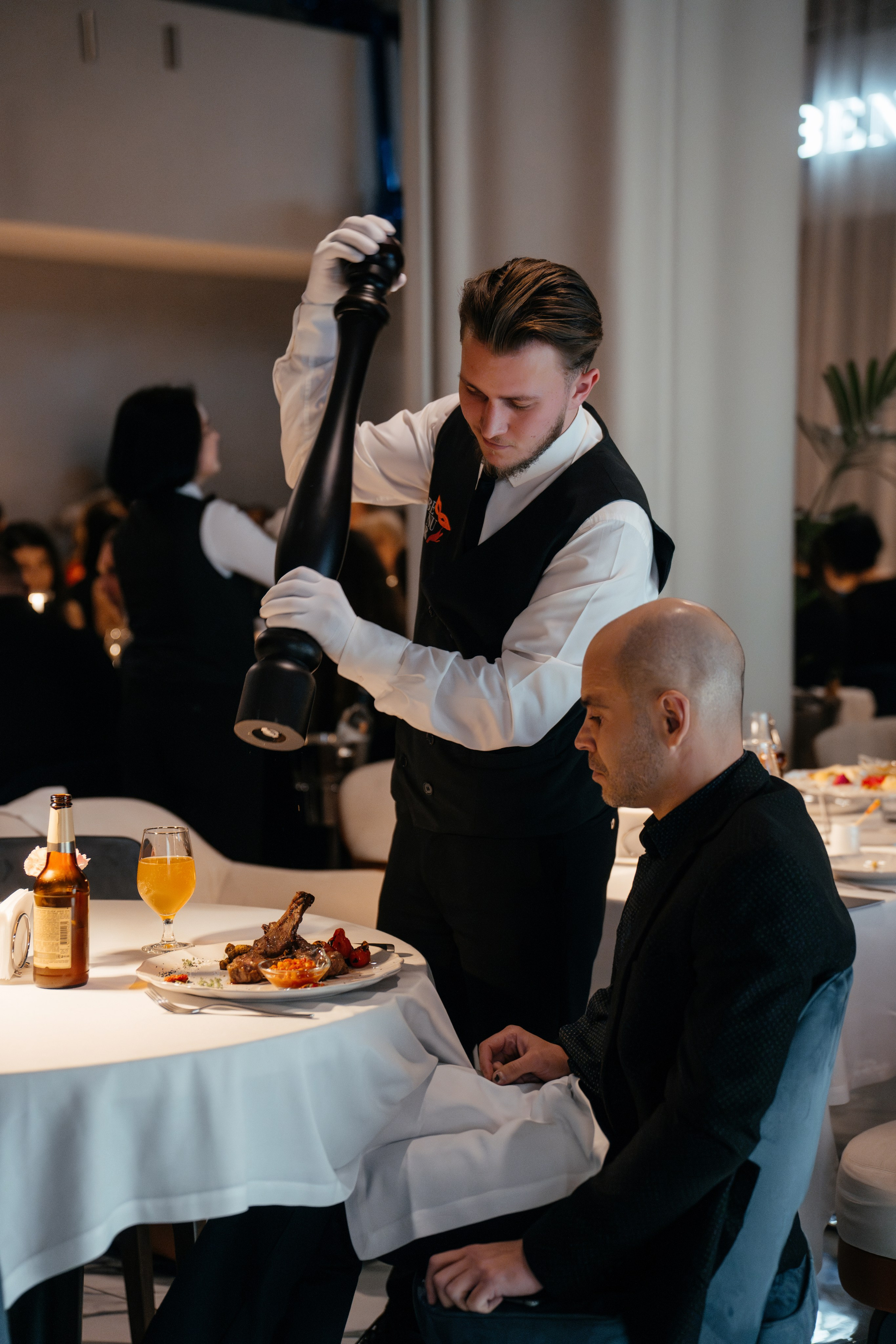 15 ноября (пятница). BENUAR Restaurant