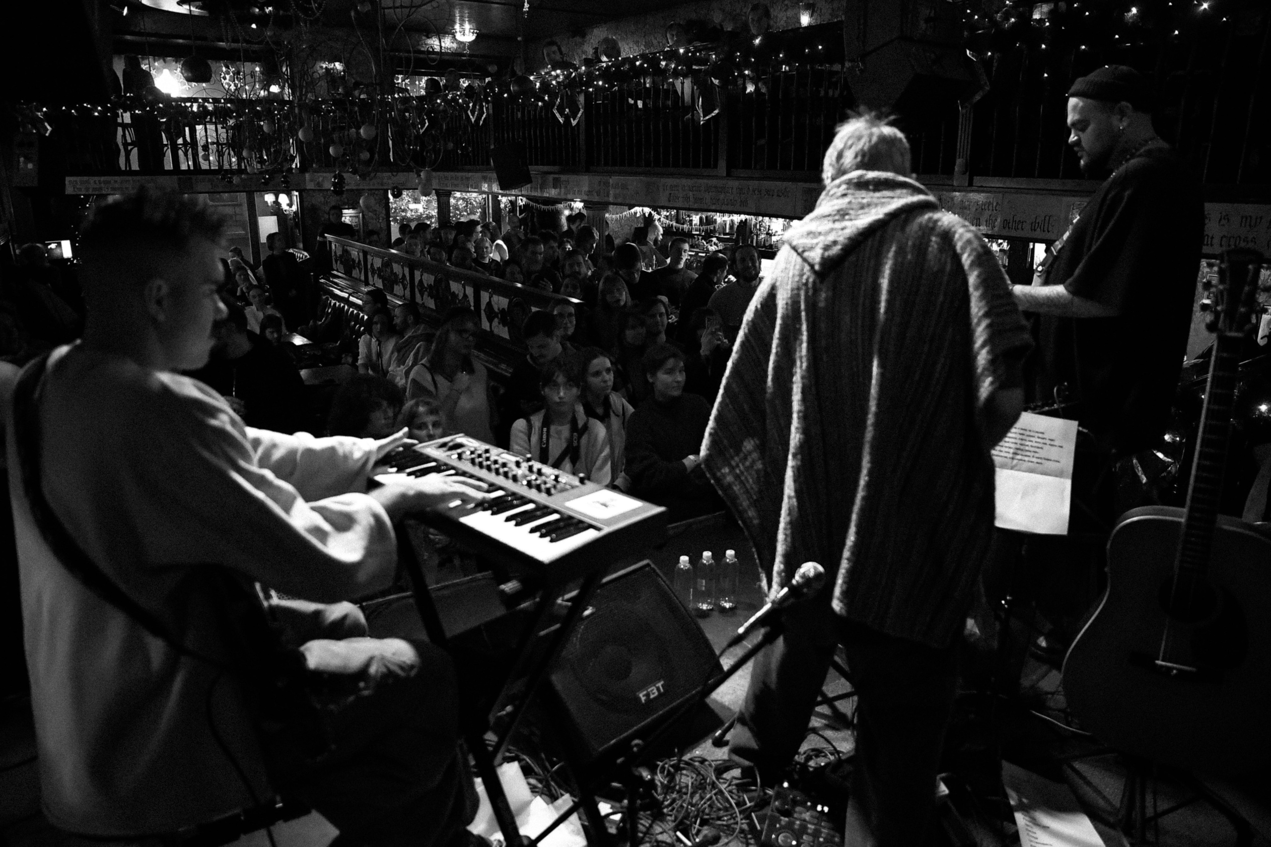 Витя Скорбенко (16 тонн)