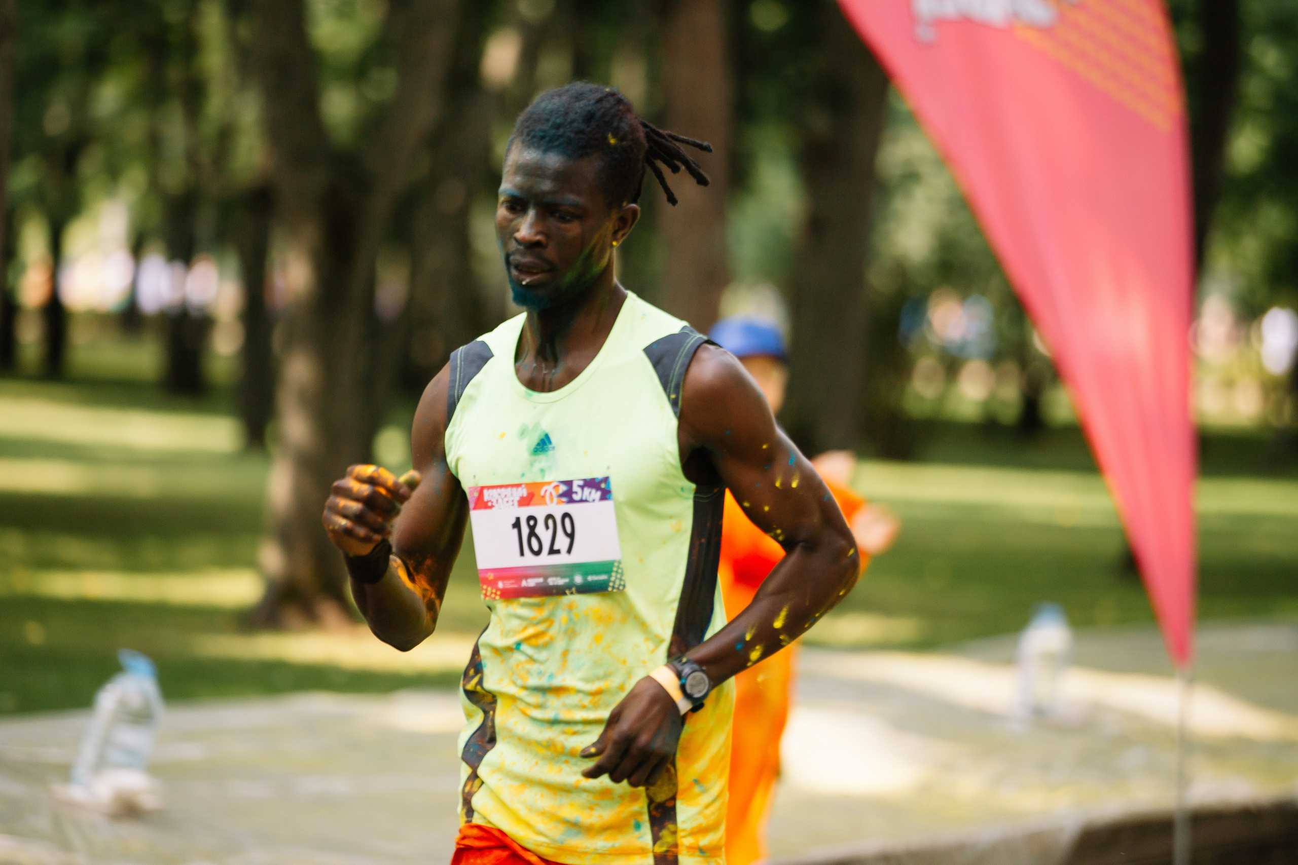 Красочный забег. Свадебный Семейный Репортажный фотограф в Москве
