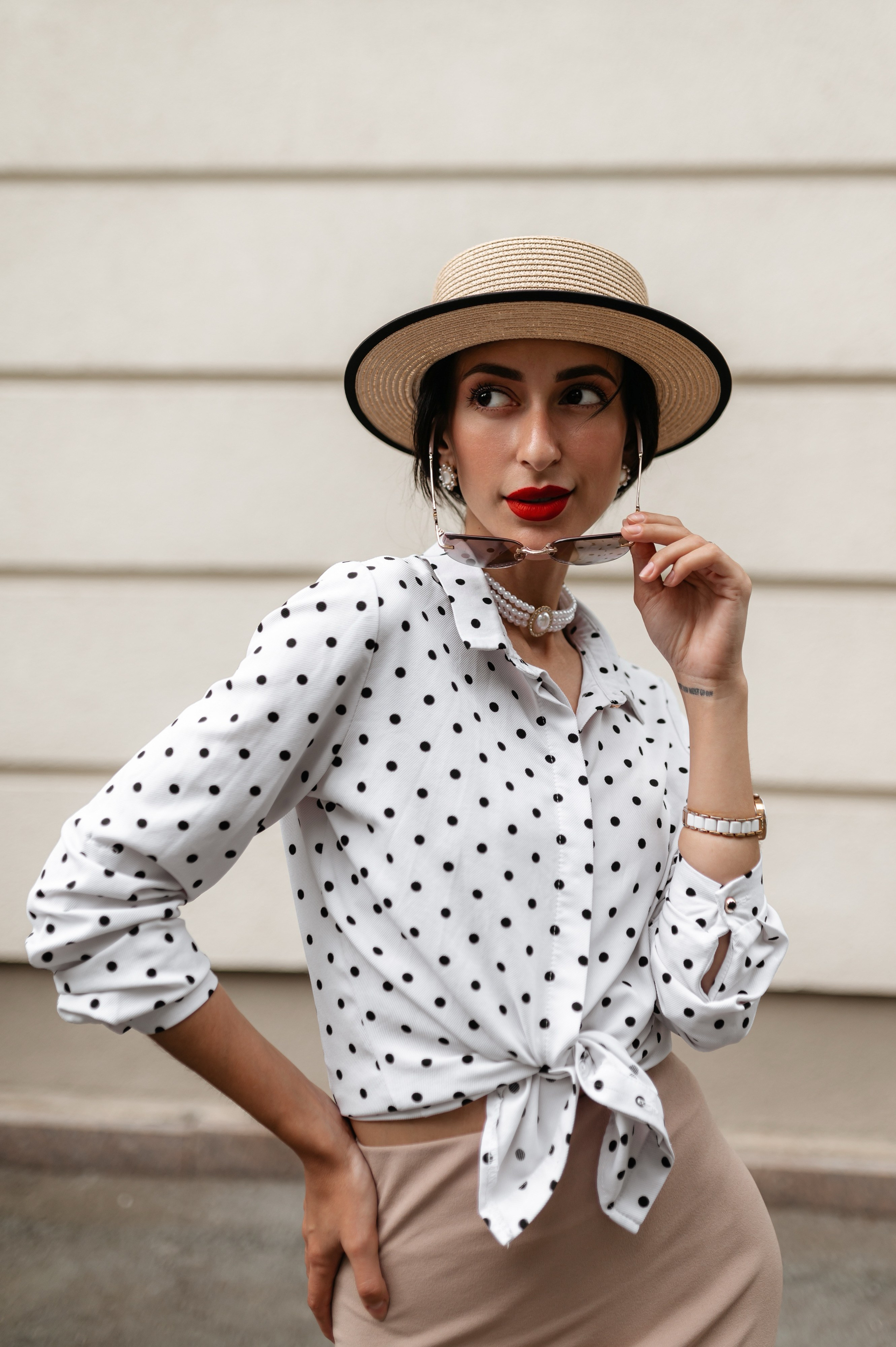 В стиле old many. Главная